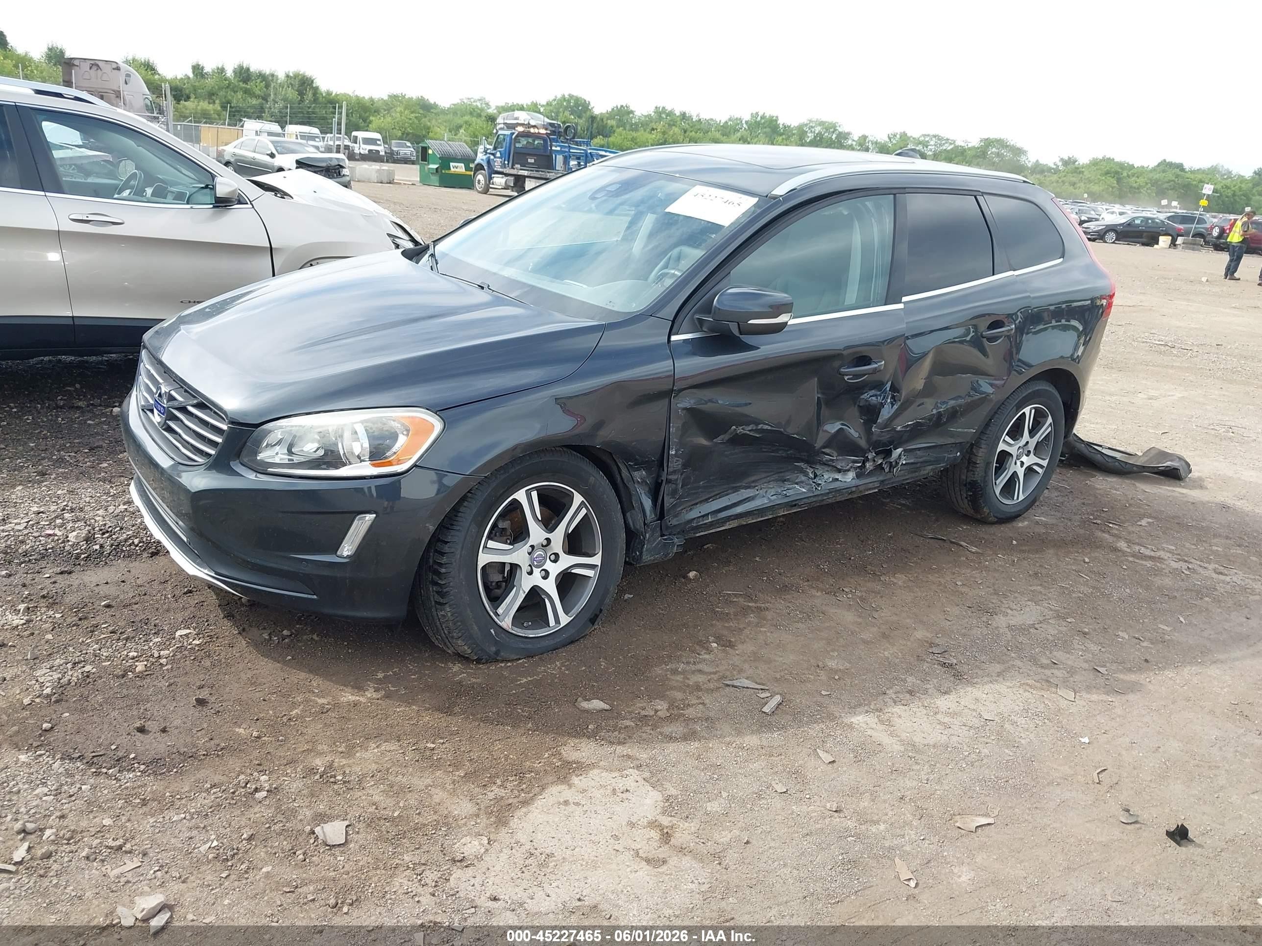 2014 Volvo Xc60 T6 R-design Platinum Black vin: YV4902DZ1E2535343
