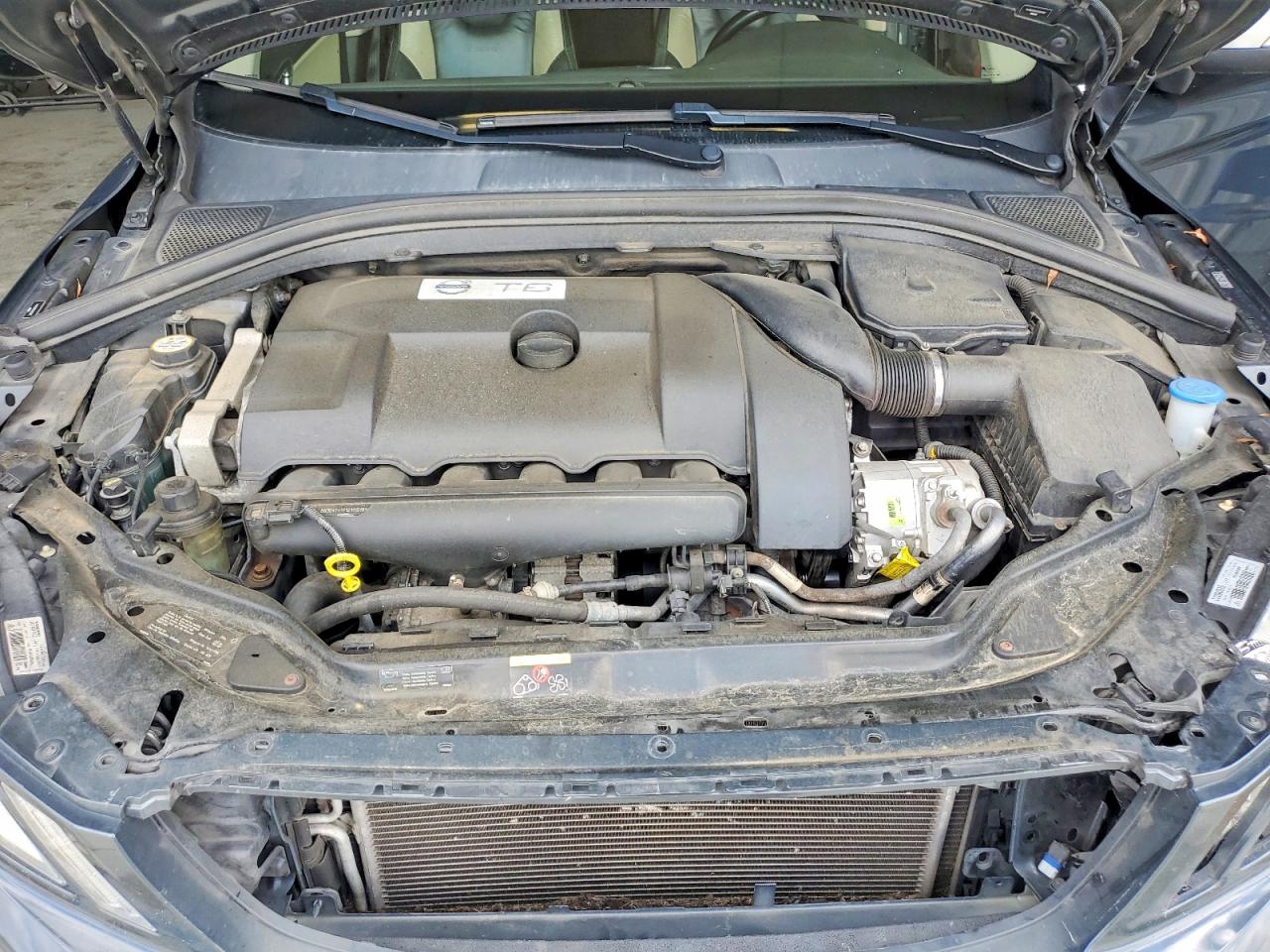 2012 Volvo Xc60 T6 Charcoal vin: YV4902DZ2C2302987