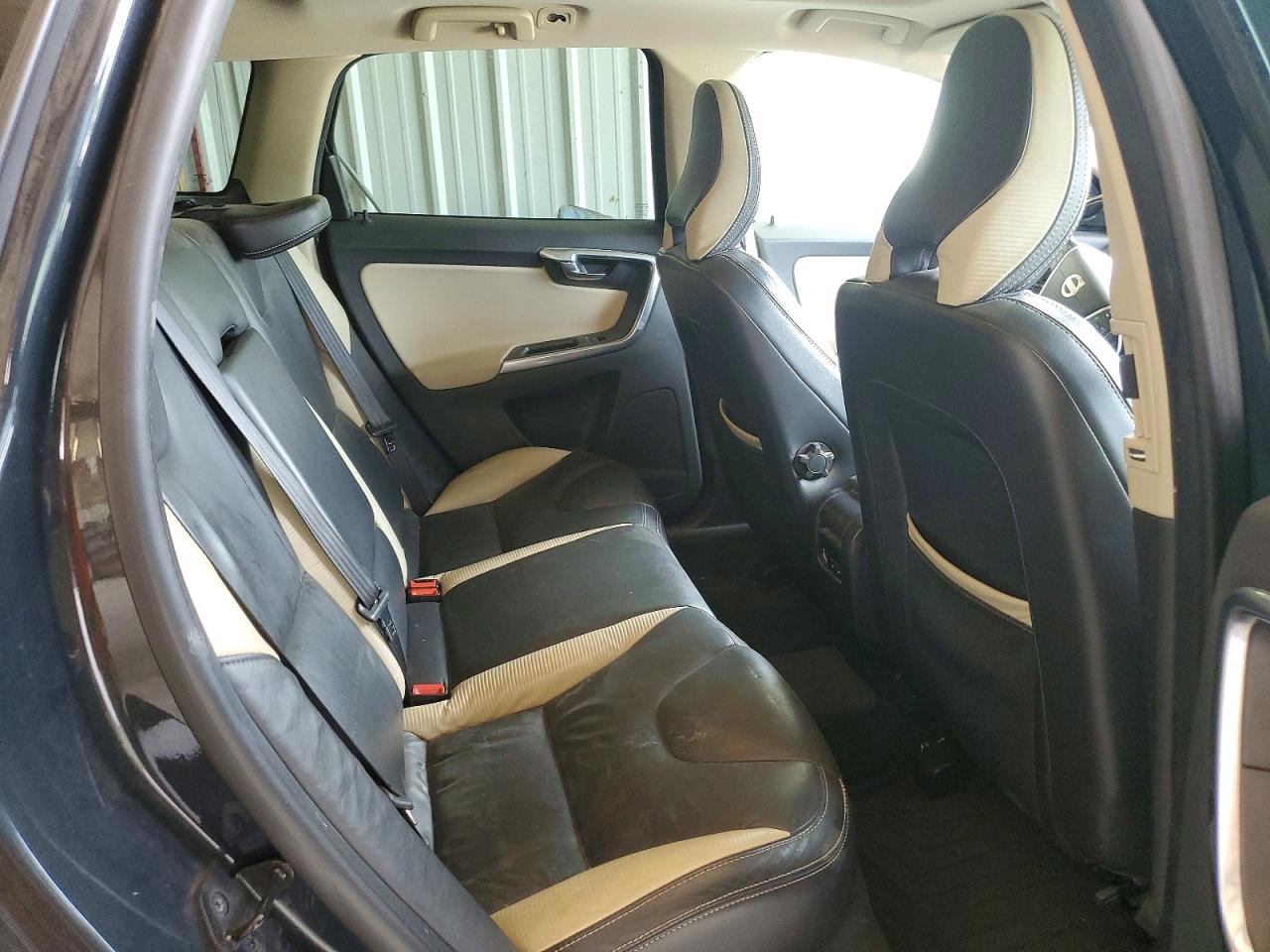 2012 Volvo Xc60 T6 Charcoal vin: YV4902DZ2C2302987