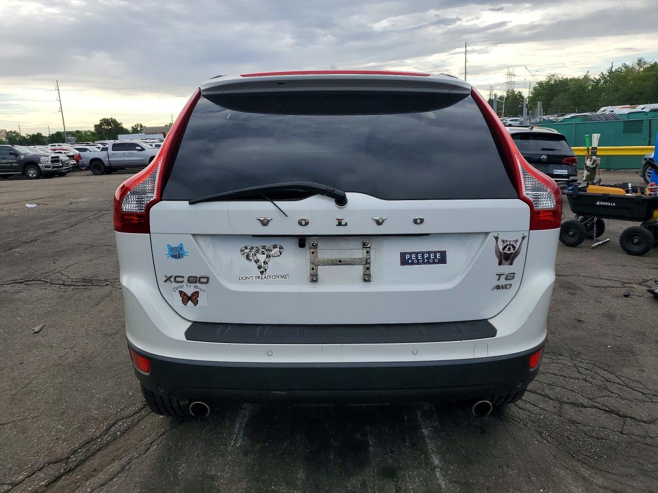 2012 Volvo Xc60 T6 White vin: YV4902DZ2C2331261