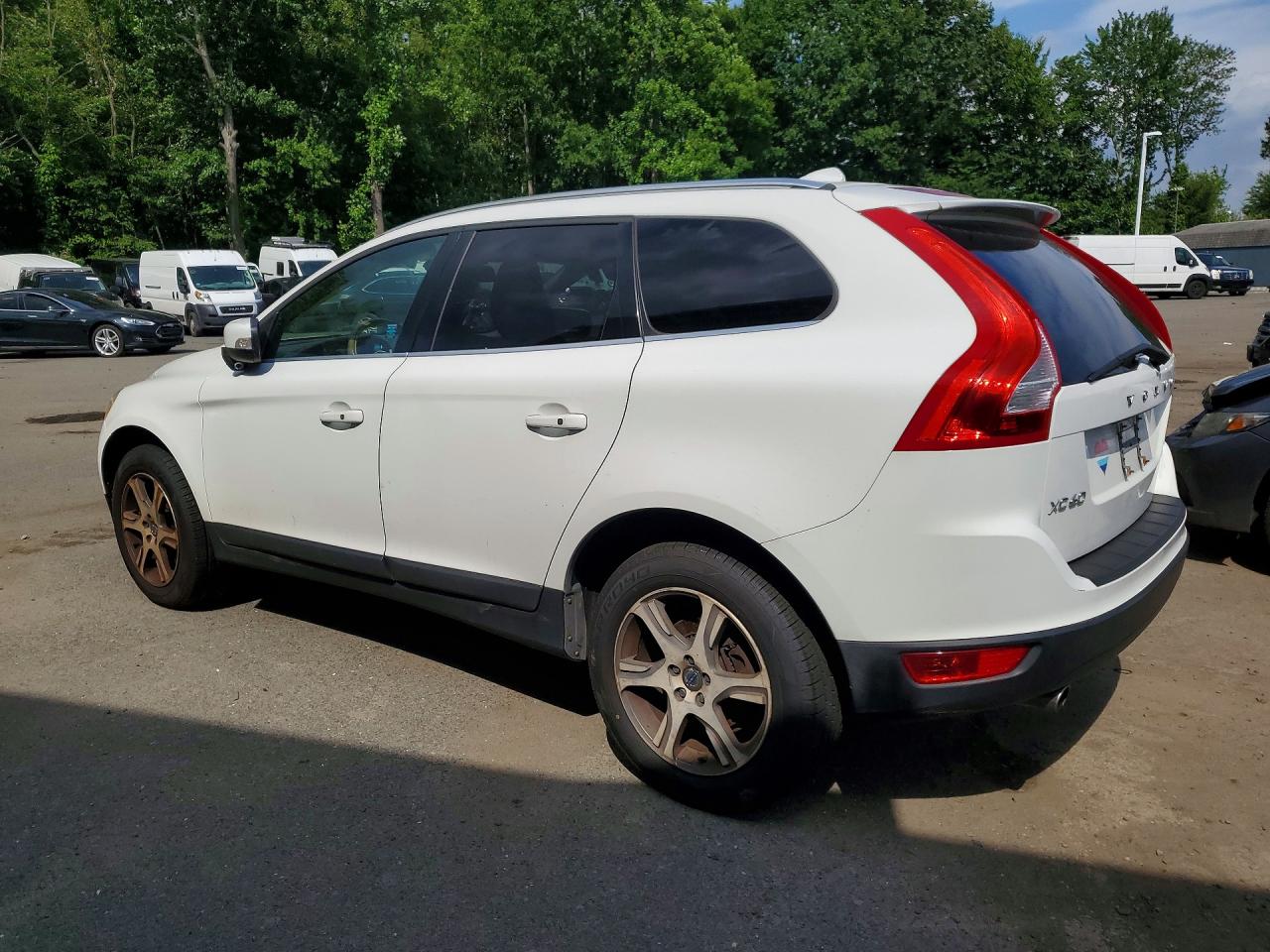 2013 Volvo Xc60 T6 White vin: YV4902DZ2D2439221