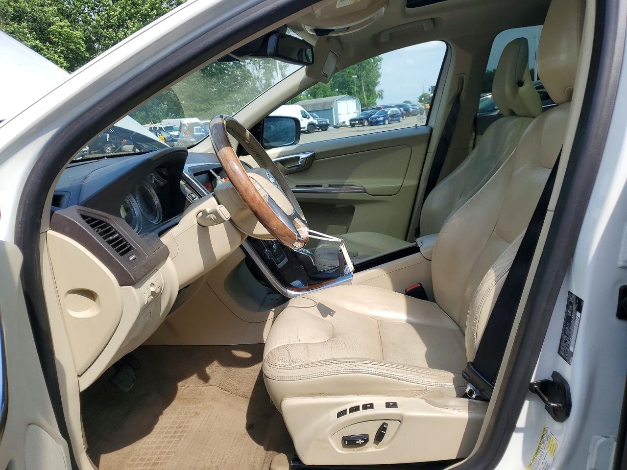 2013 Volvo Xc60 T6 White vin: YV4902DZ2D2439221