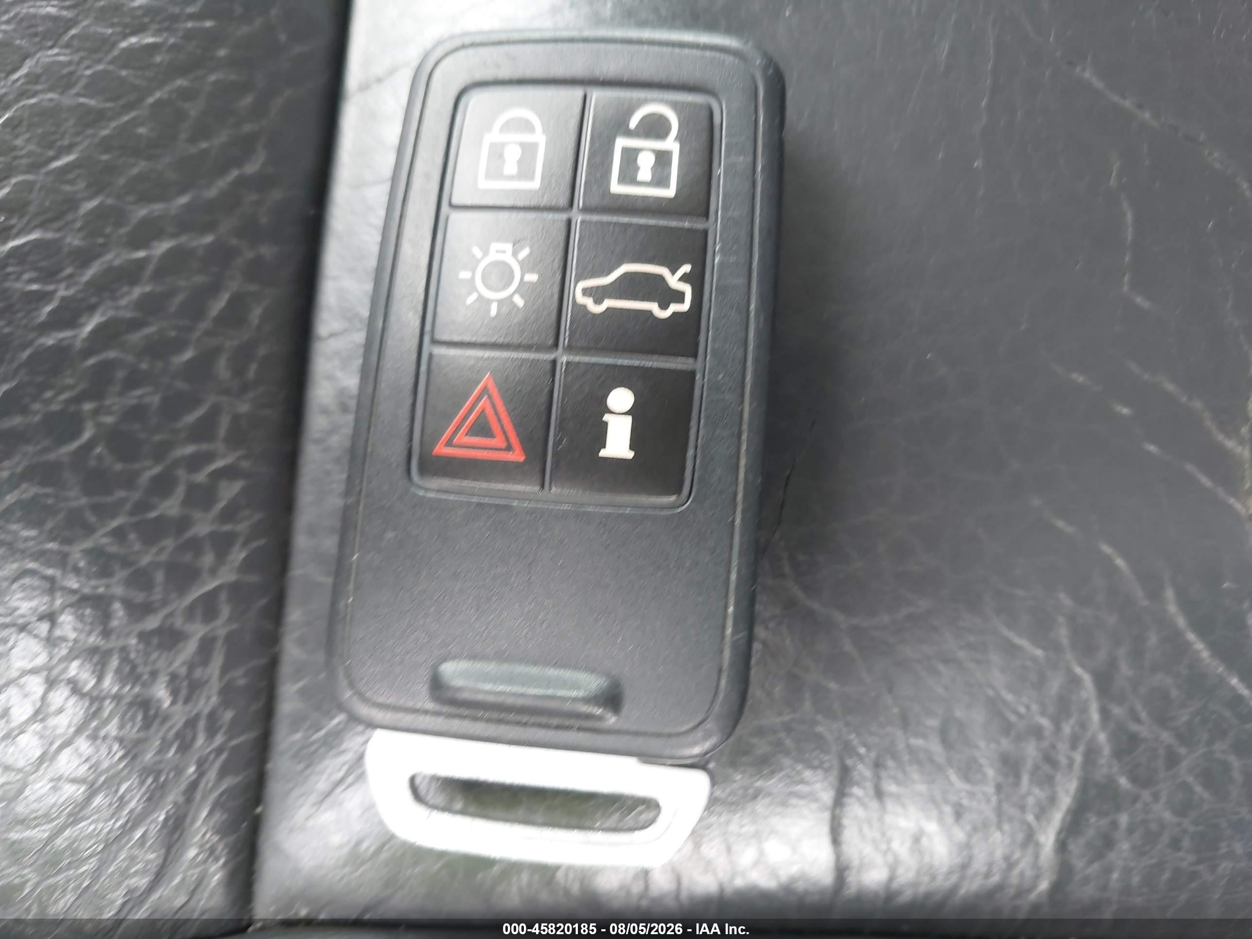 2013 Volvo Xc60 T6 Silver vin: YV4902DZ2D2440224