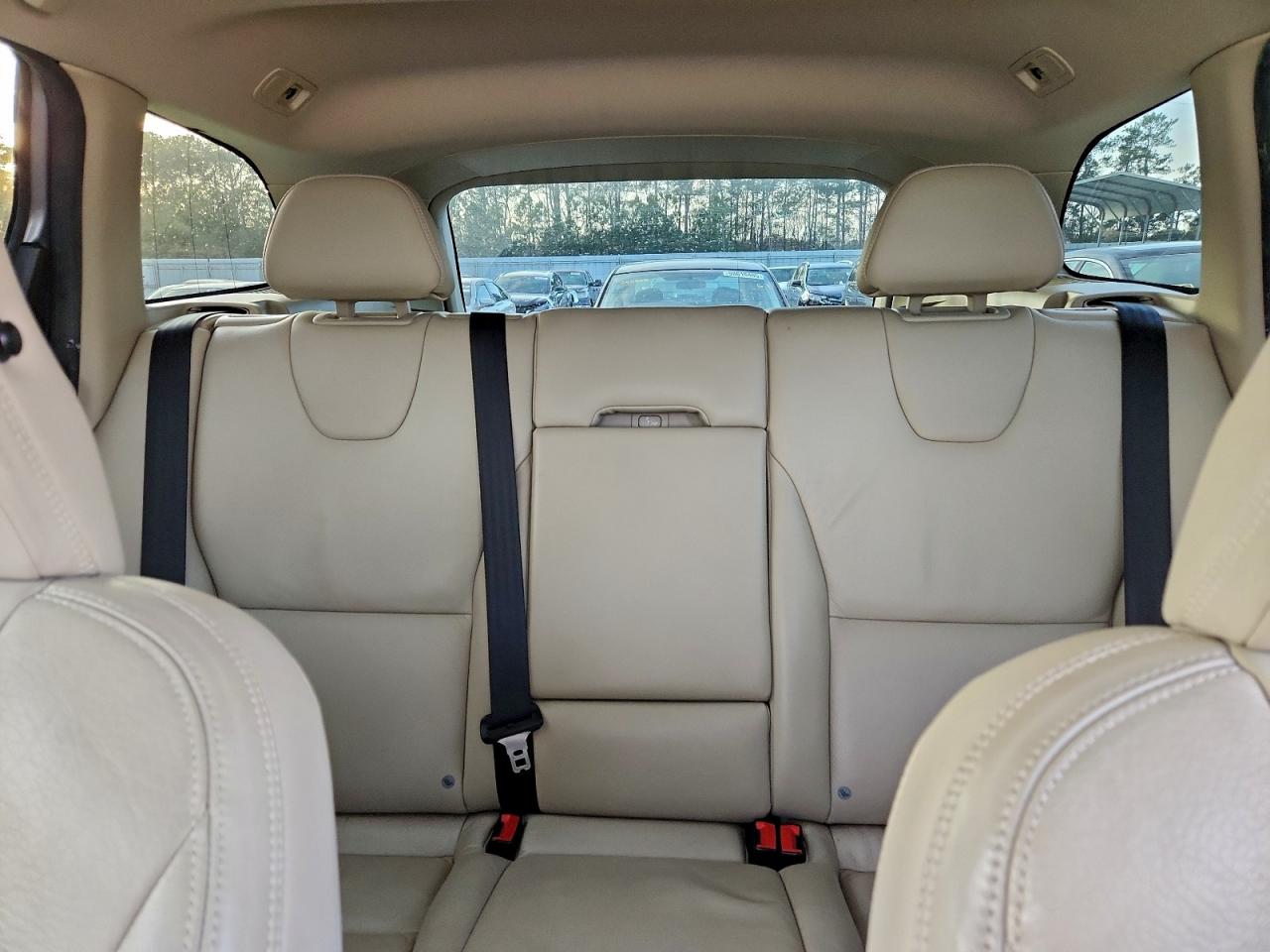 2013 Volvo Xc60 T6 Silver vin: YV4902DZ2D2448369