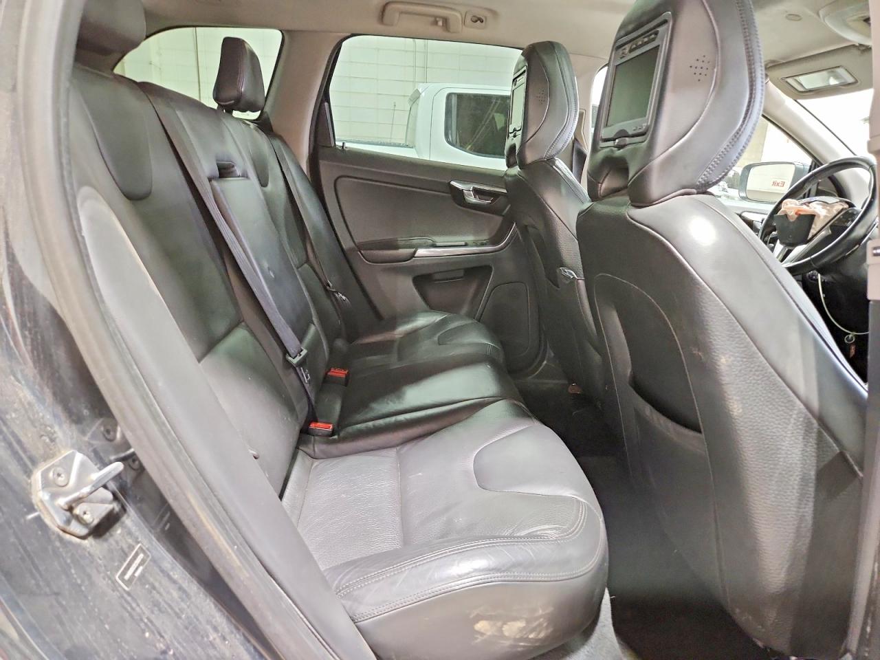 2014 Volvo Xc60 T6 Charcoal vin: YV4902DZ2E2502724