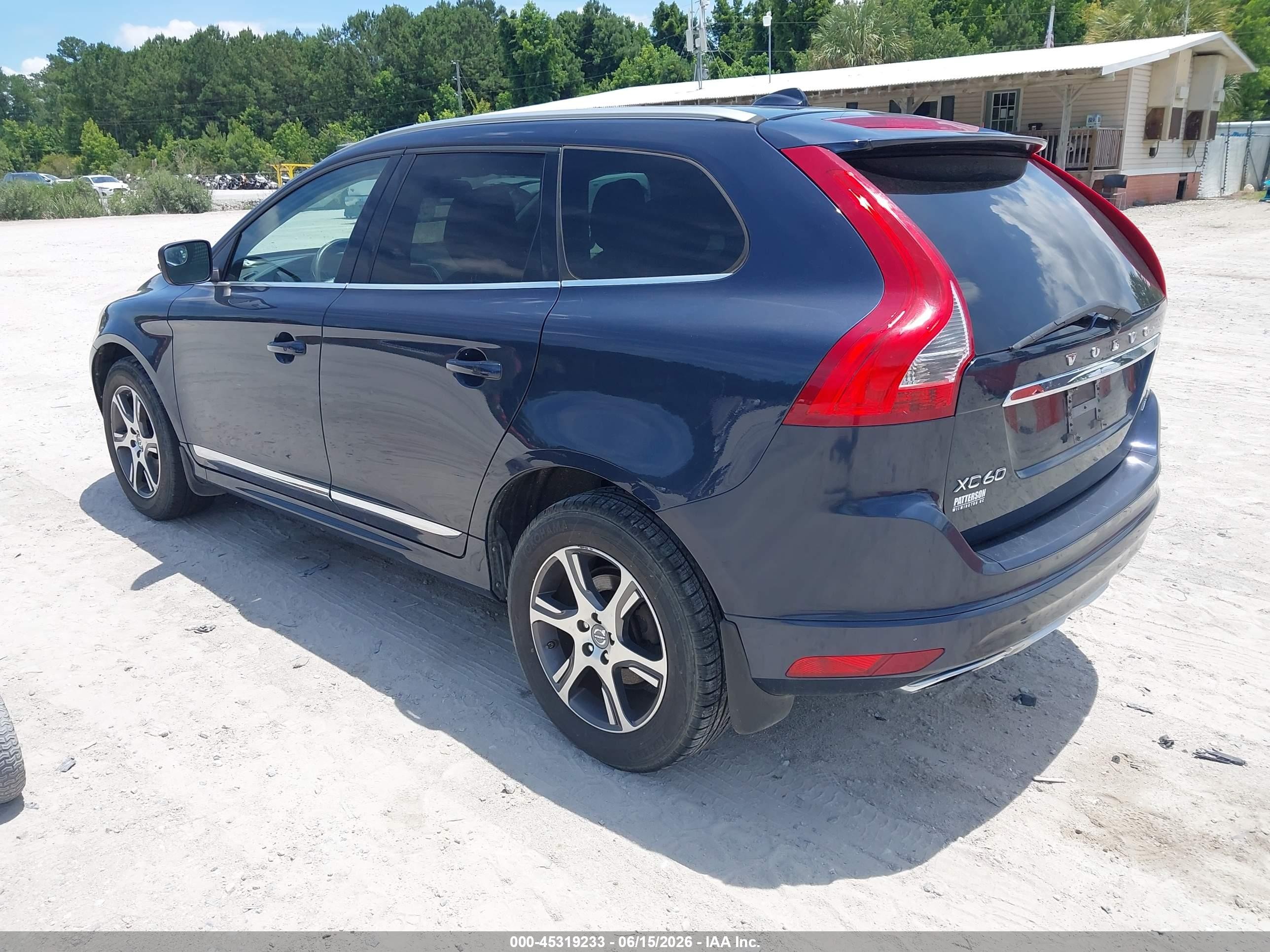 2014 Volvo Xc60 T6 Platinum Blue vin: YV4902DZ2E2550918