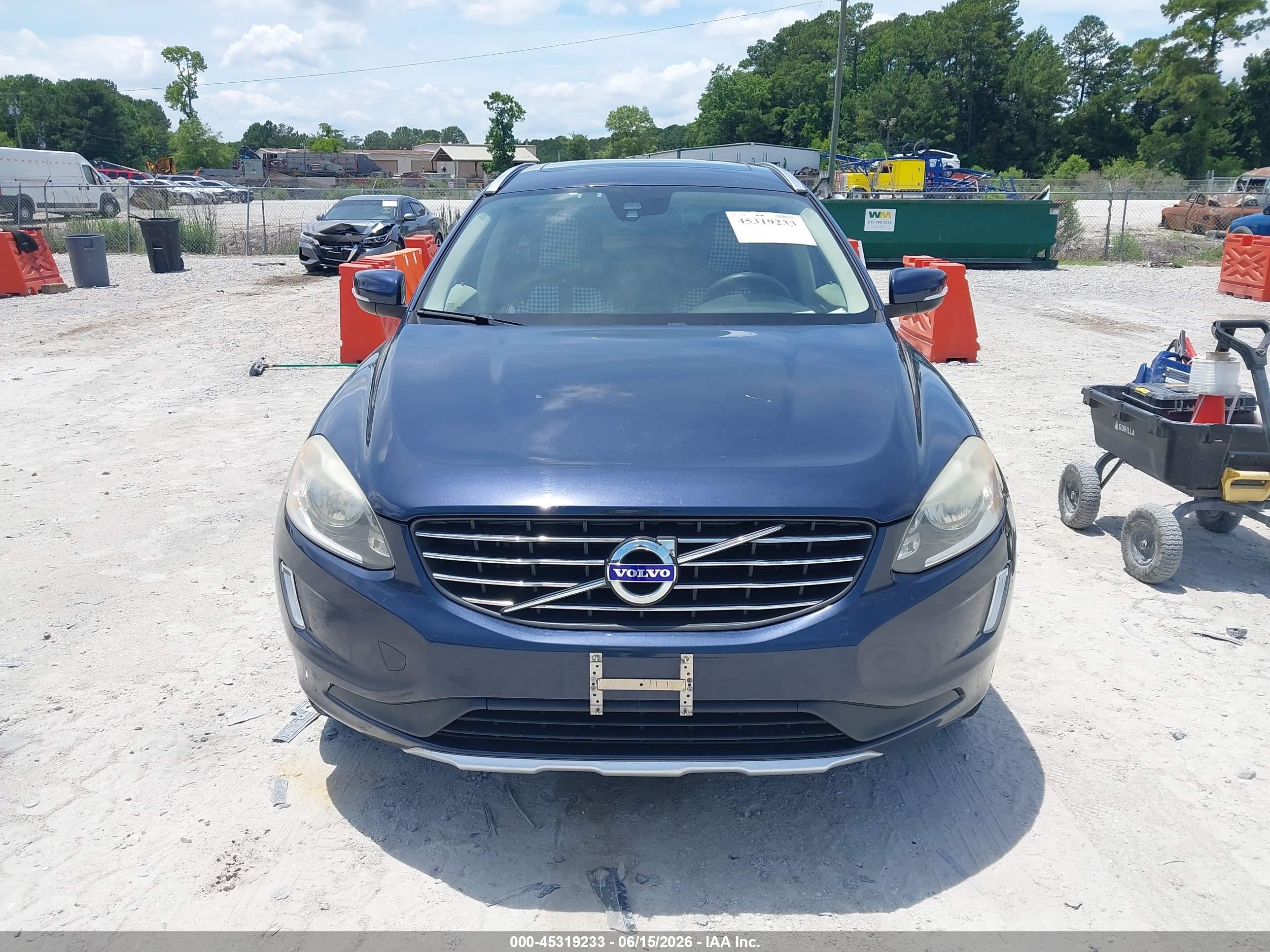 2014 Volvo Xc60 T6 Platinum Blue vin: YV4902DZ2E2550918