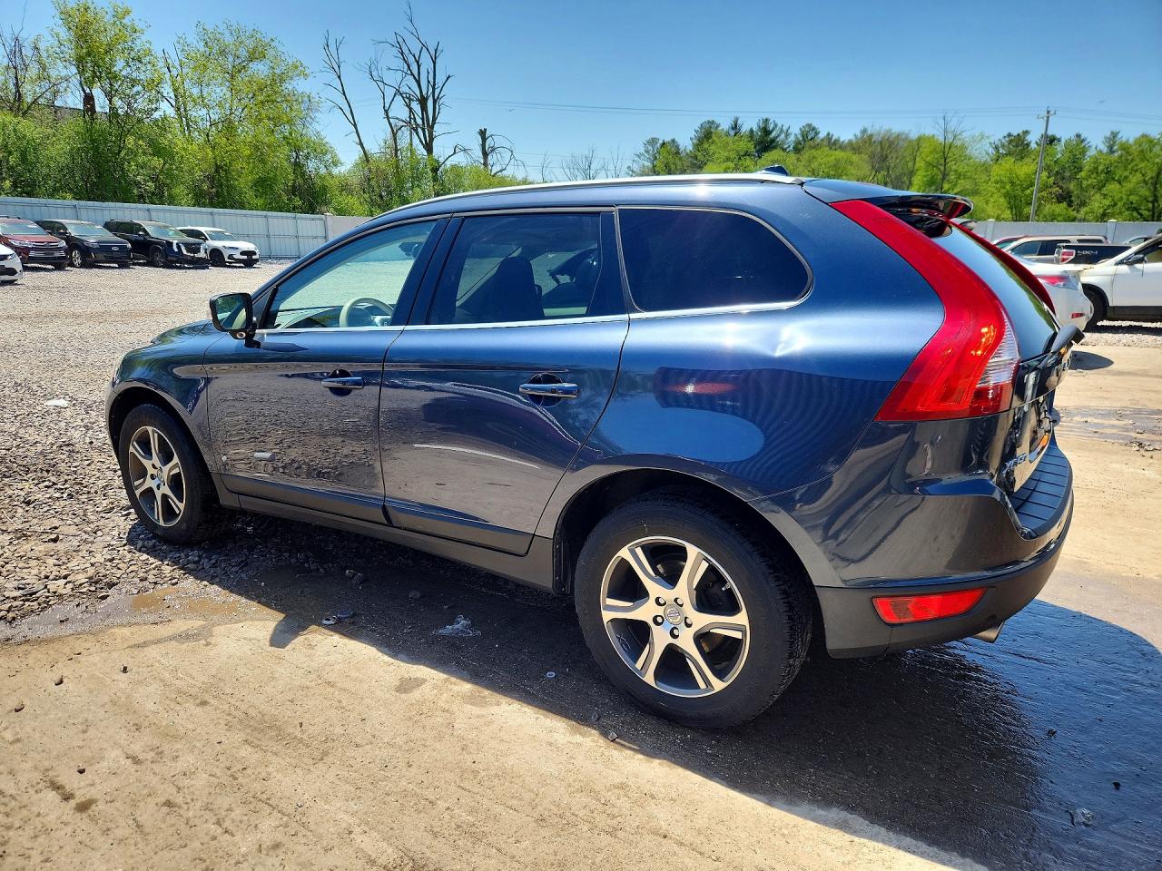 2011 Volvo Xc60 T6 Blue vin: YV4902DZ3B2175116