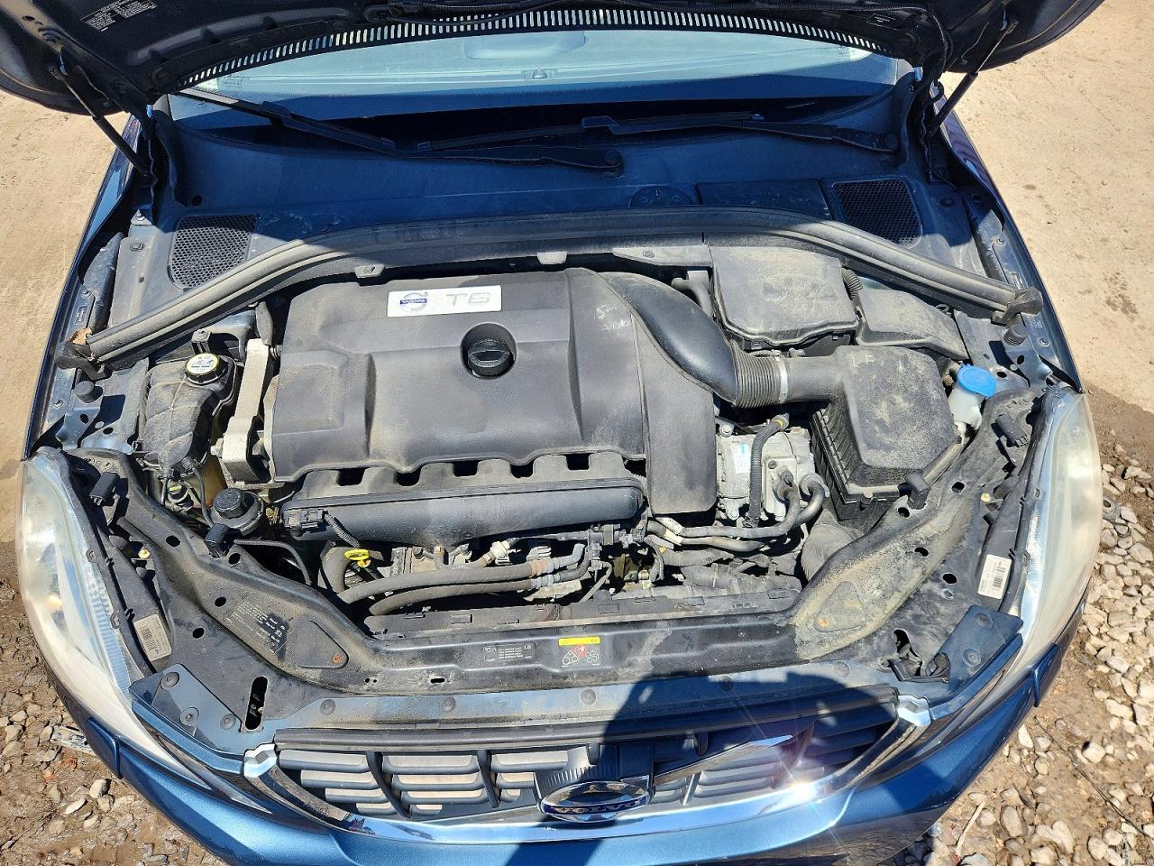 2011 Volvo Xc60 T6 Blue vin: YV4902DZ3B2175116