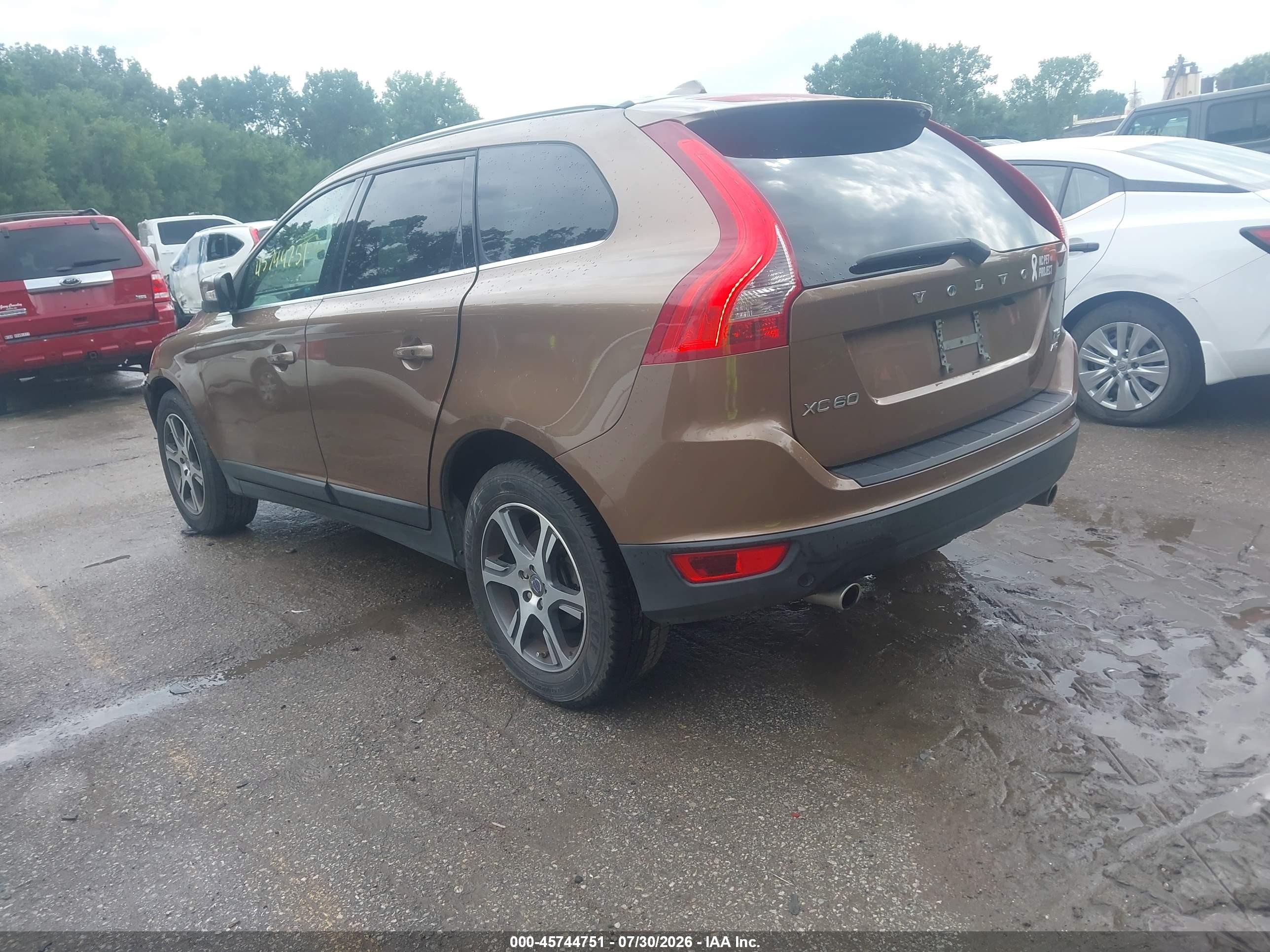 2012 Volvo Xc60 T6 Premier Plus Brown vin: YV4902DZ3C2295614