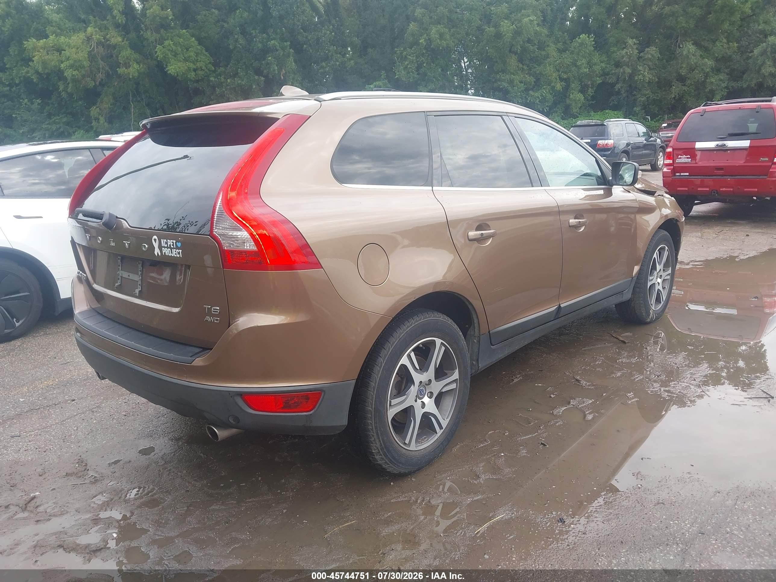 2012 Volvo Xc60 T6 Premier Plus Brown vin: YV4902DZ3C2295614