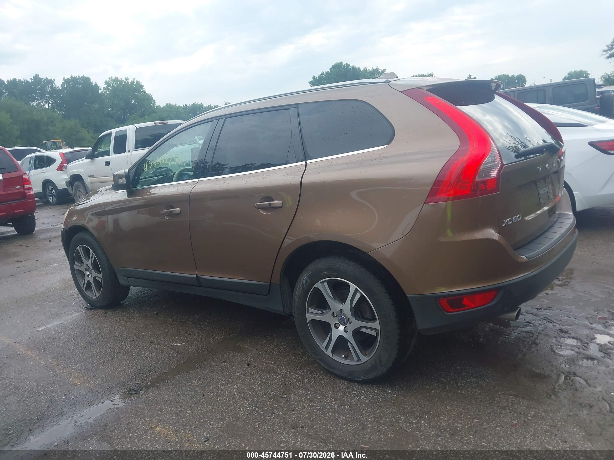 2012 Volvo Xc60 T6 Premier Plus Brown vin: YV4902DZ3C2295614