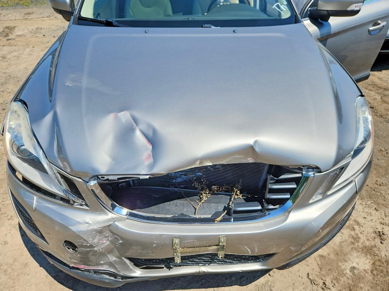 2013 Volvo Xc60 T6 Silver vin: YV4902DZ3D2407359