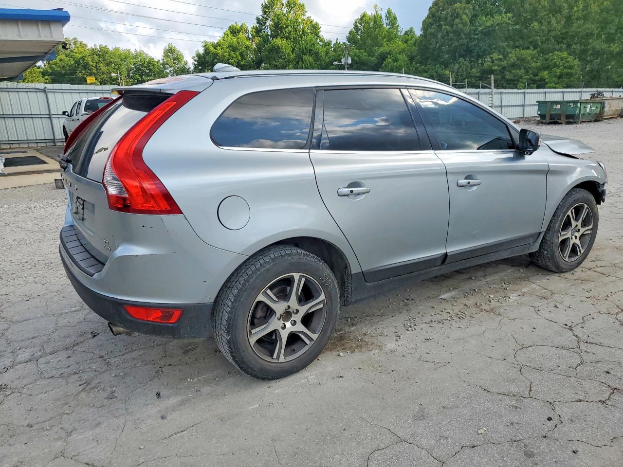 2011 Volvo Xc60 T6 Silver vin: YV4902DZ4B2216854