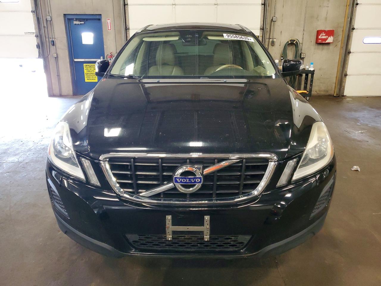 2012 Volvo Xc60 T6 Черный vin: YV4902DZ4C2244123