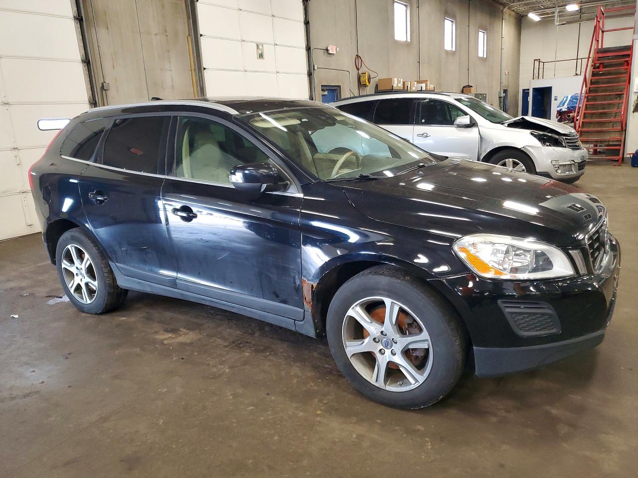 2012 Volvo Xc60 T6 Черный vin: YV4902DZ4C2244123