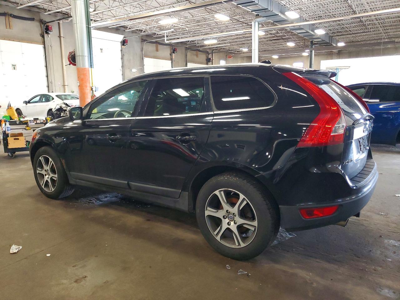 2012 Volvo Xc60 T6 Черный vin: YV4902DZ4C2244123