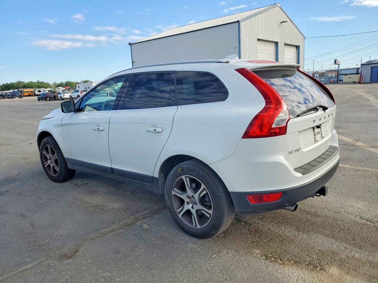 2012 Volvo Xc60 T6 White vin: YV4902DZ4C2310556