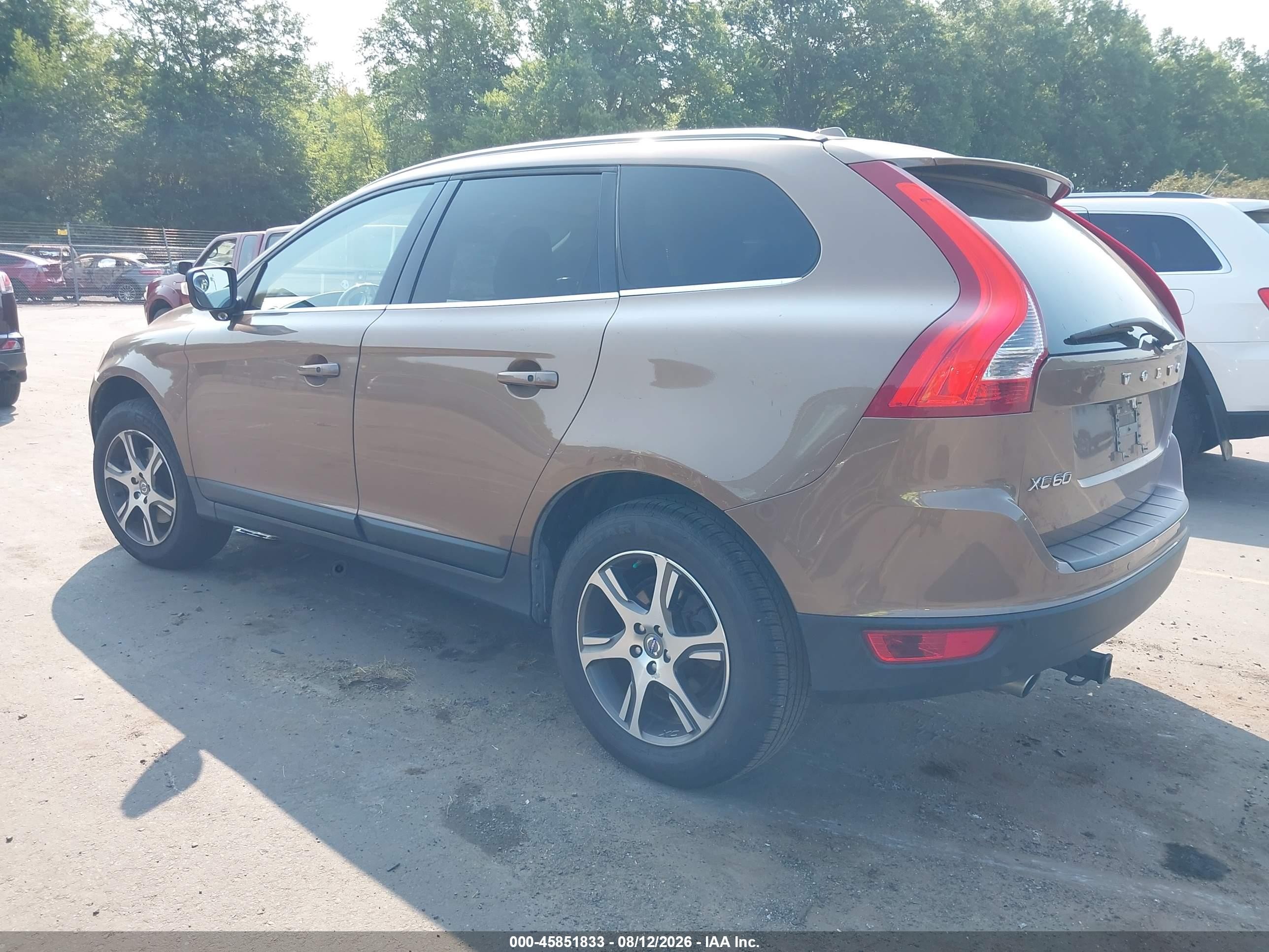 2012 Volvo Xc60 T6/t6 Platinum/t6 Premier Plus/t6 R-design/t6 R-design Platinum/t6 R-design Premier Plus Brown vin: YV4902DZ4C2314882