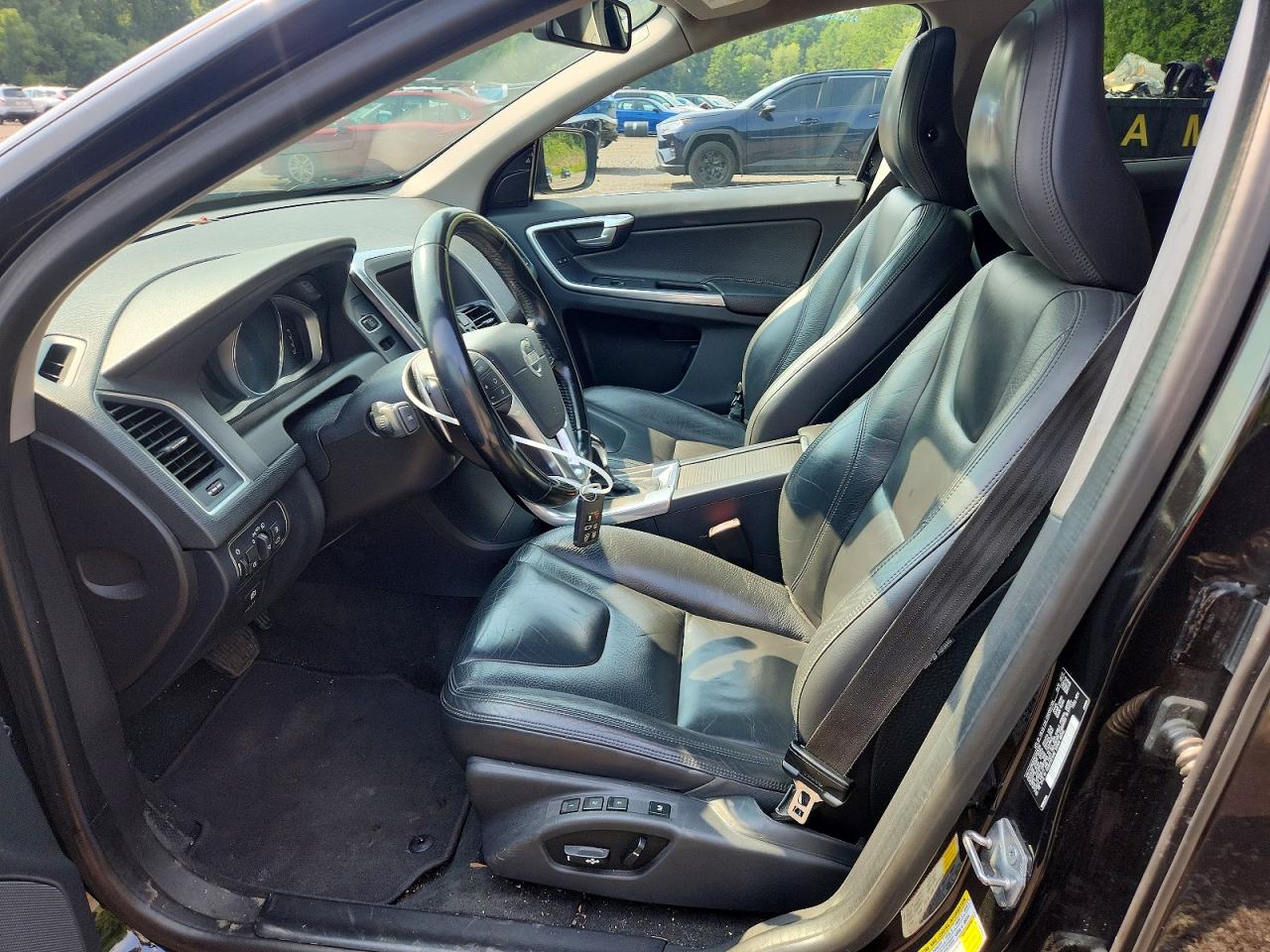 2014 Volvo Xc60 T6 Black vin: YV4902DZ4E2526104