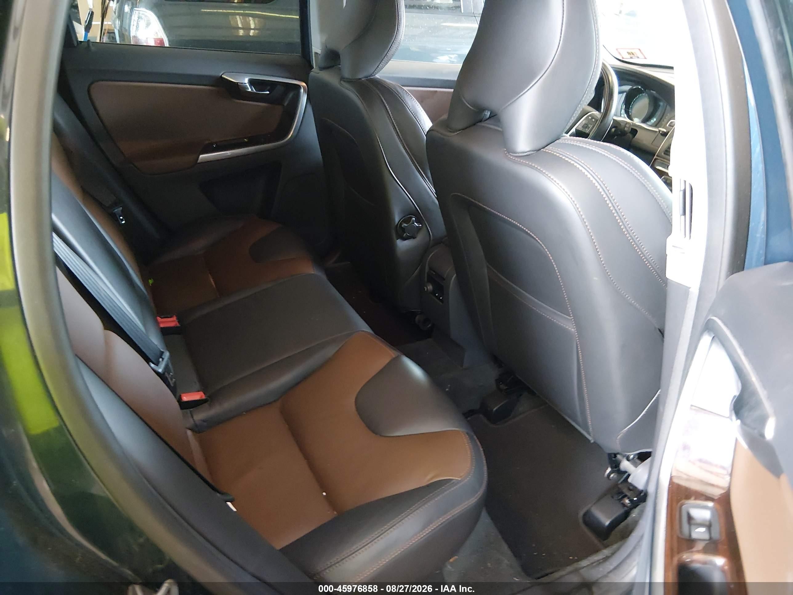 2014 Volvo Xc60 T6 Platinum Blue vin: YV4902DZ4E2536597