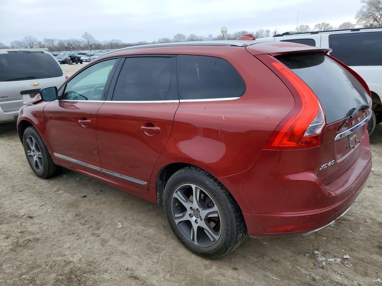 2014 Volvo Xc60 T6 Red vin: YV4902DZ4E2547373