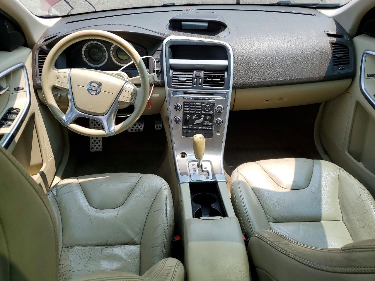 2011 Volvo Xc60 Burgundy vin: YV4902DZ5B2175134