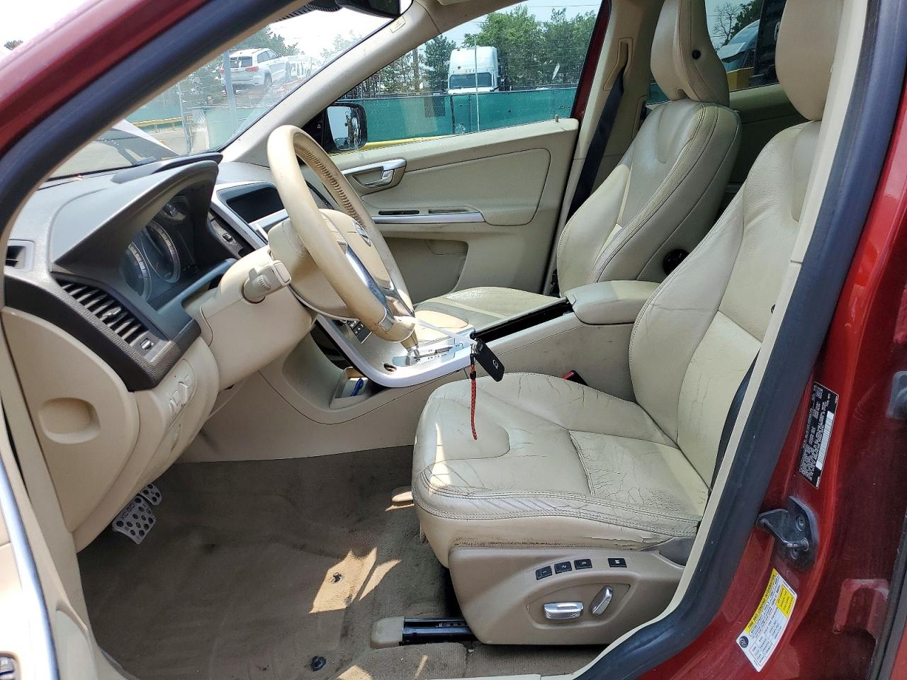 2011 Volvo Xc60 Burgundy vin: YV4902DZ5B2175134