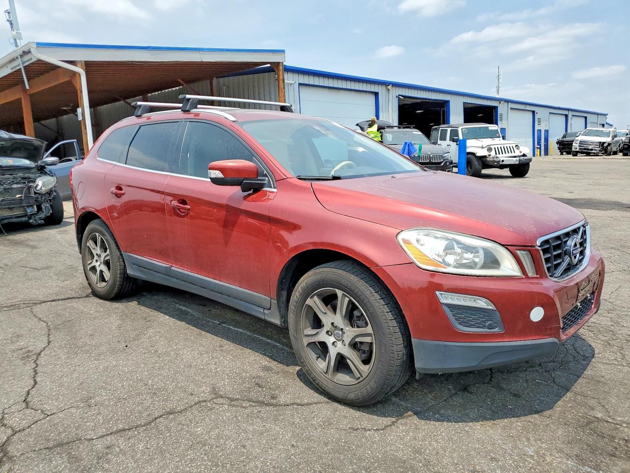 2011 Volvo Xc60 Burgundy vin: YV4902DZ5B2175134