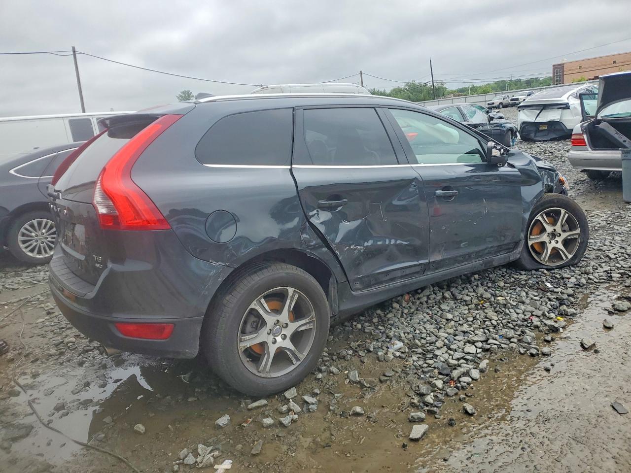 2012 Volvo Xc60 T6 Black vin: YV4902DZ5C2245426
