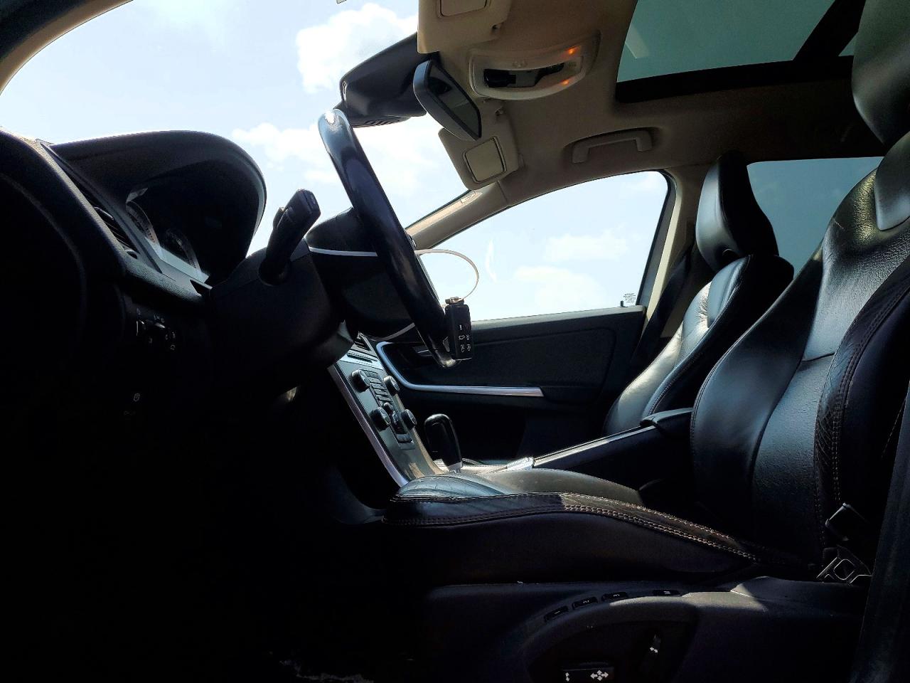 2012 Volvo Xc60 T6 Silver vin: YV4902DZ5C2296473