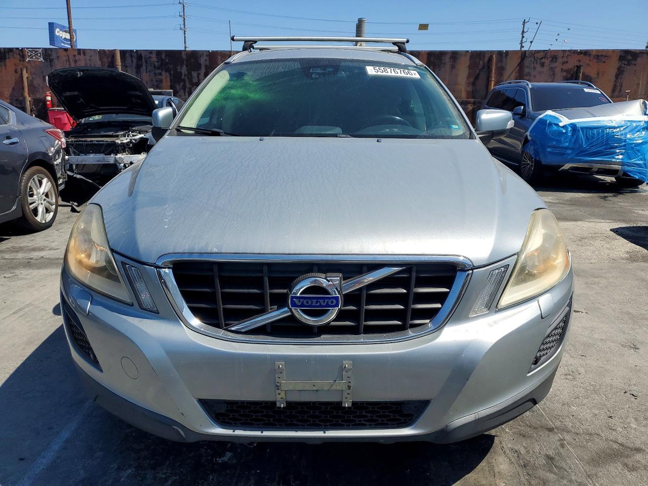 2011 Volvo Xc60 T6 Silver vin: YV4902DZ6B2145009