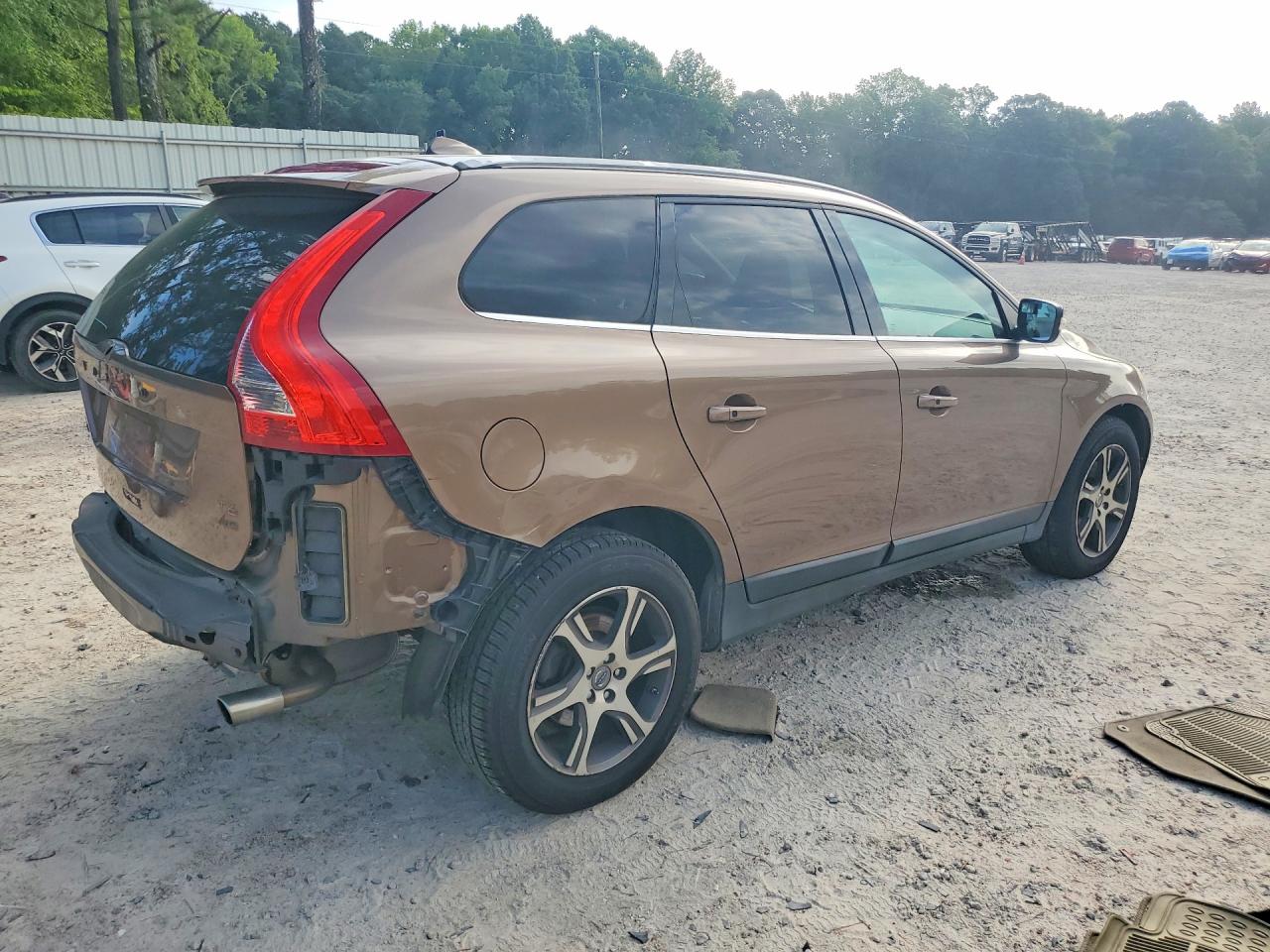 2013 Volvo Xc60 T6 Brown vin: YV4902DZ6D2369626