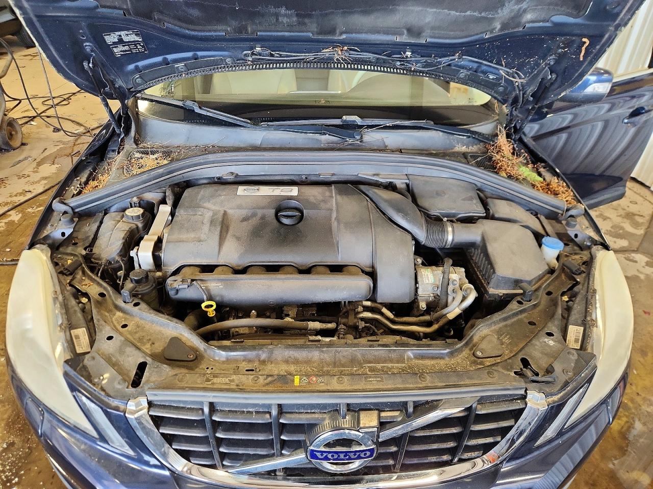2013 Volvo Xc60 T6 Blue vin: YV4902DZ6D2428481