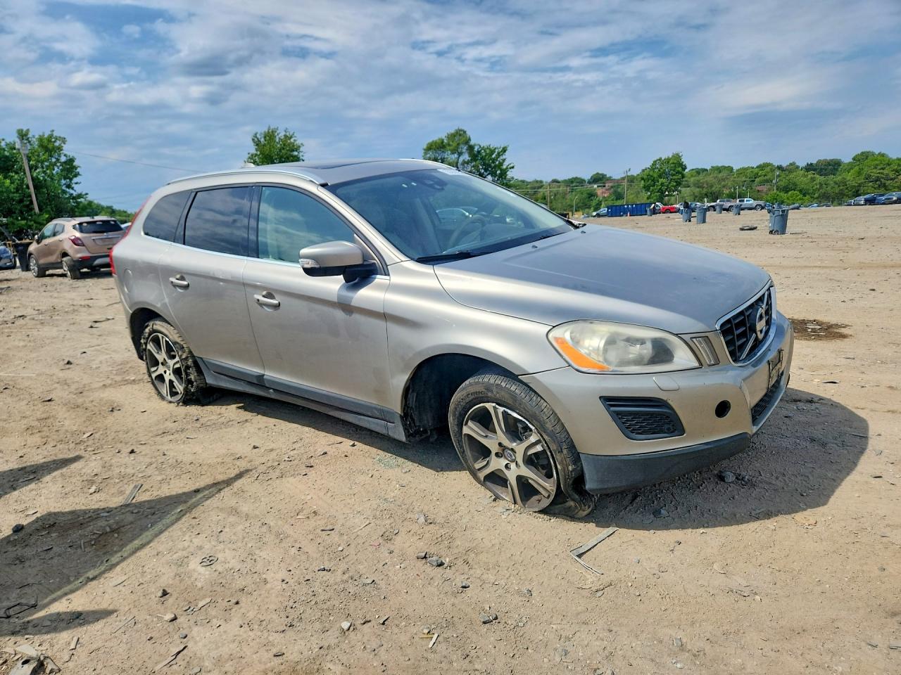 2012 Volvo Xc60 T6 Бежевый vin: YV4902DZ7C2281229