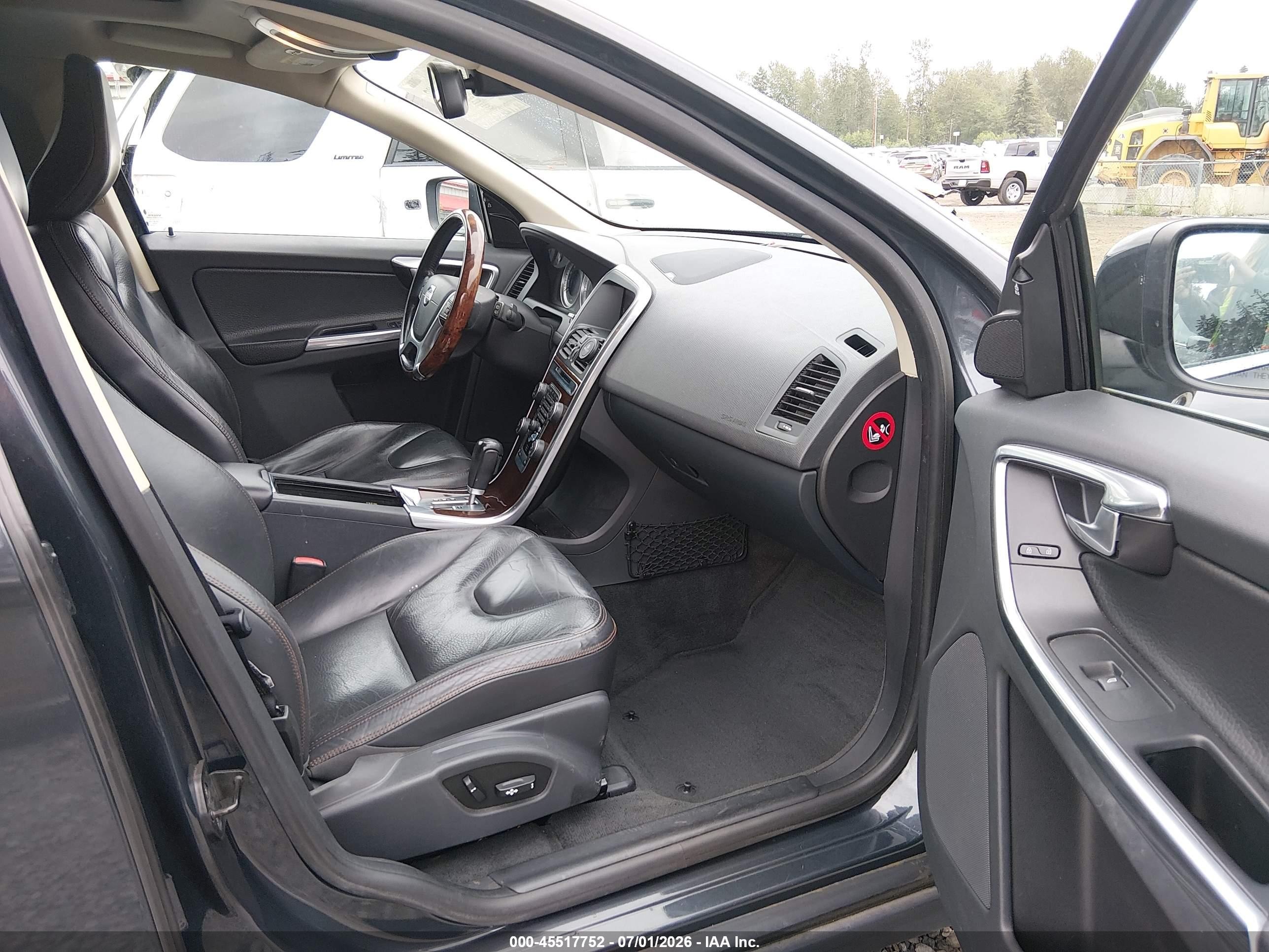 2012 Volvo Xc60 T6/t6 Platinum/t6 Premier Plus/t6 R-design/t6 R-design Platinum/t6 R-design Premier Plus Gray vin: YV4902DZ7C2289508