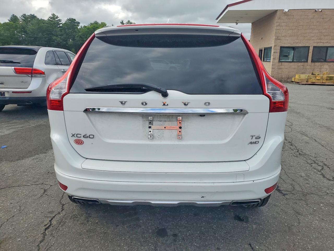 2014 Volvo Xc60 T6 White vin: YV4902DZ7E2513010