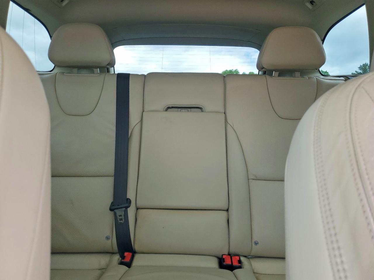 2014 Volvo Xc60 T6 White vin: YV4902DZ7E2513010