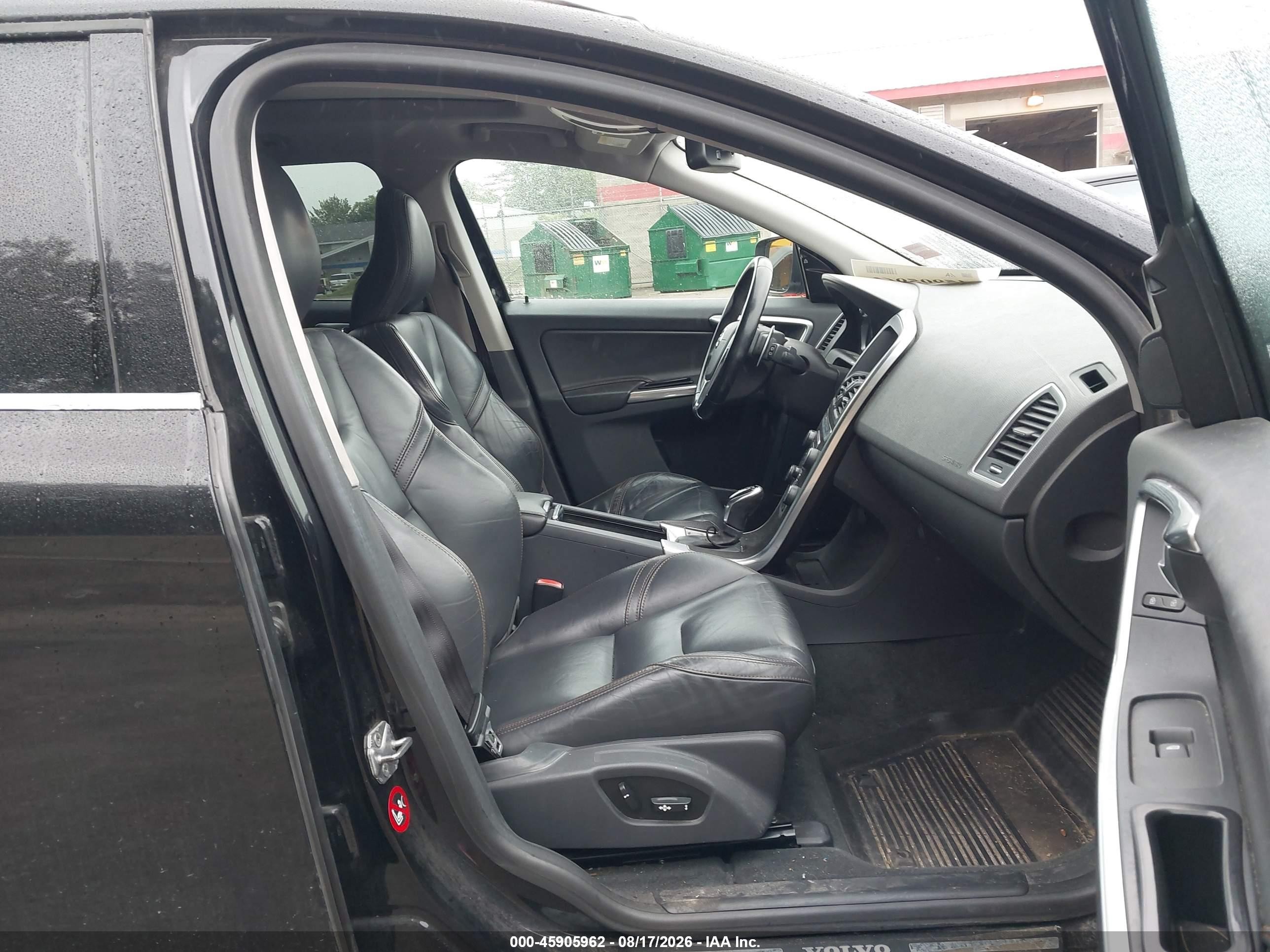 2014 Volvo Xc60 T6 R-design Premier Plus Black vin: YV4902DZ7E2547710