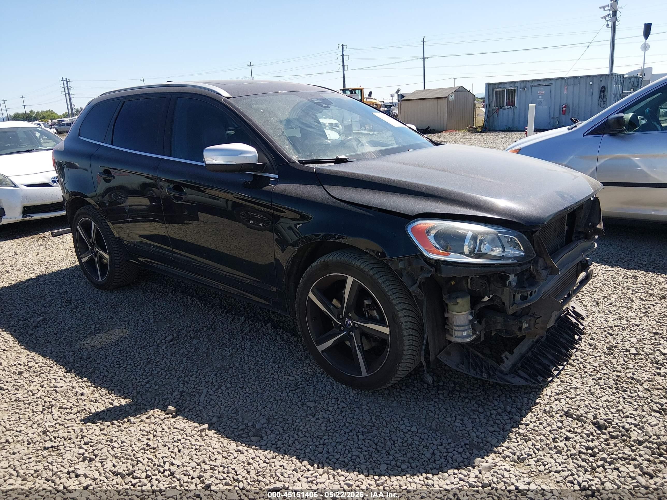 2014 Volvo Xc60 T6 R-design Platinum Черный vin: YV4902DZ7E2554267