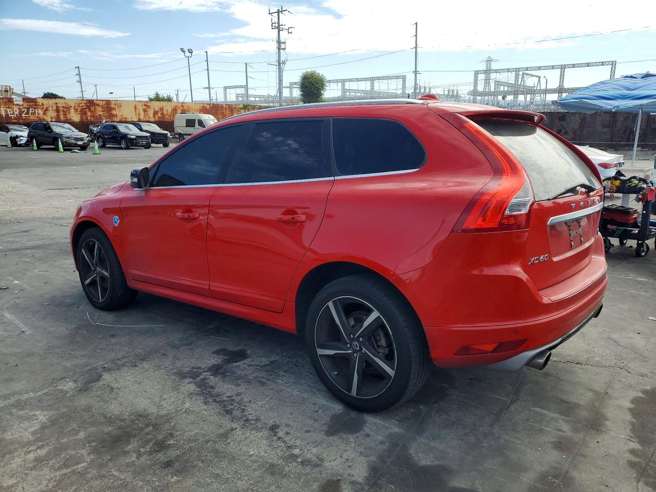 2014 Volvo Xc60 T6 Red vin: YV4902DZ7E2554477