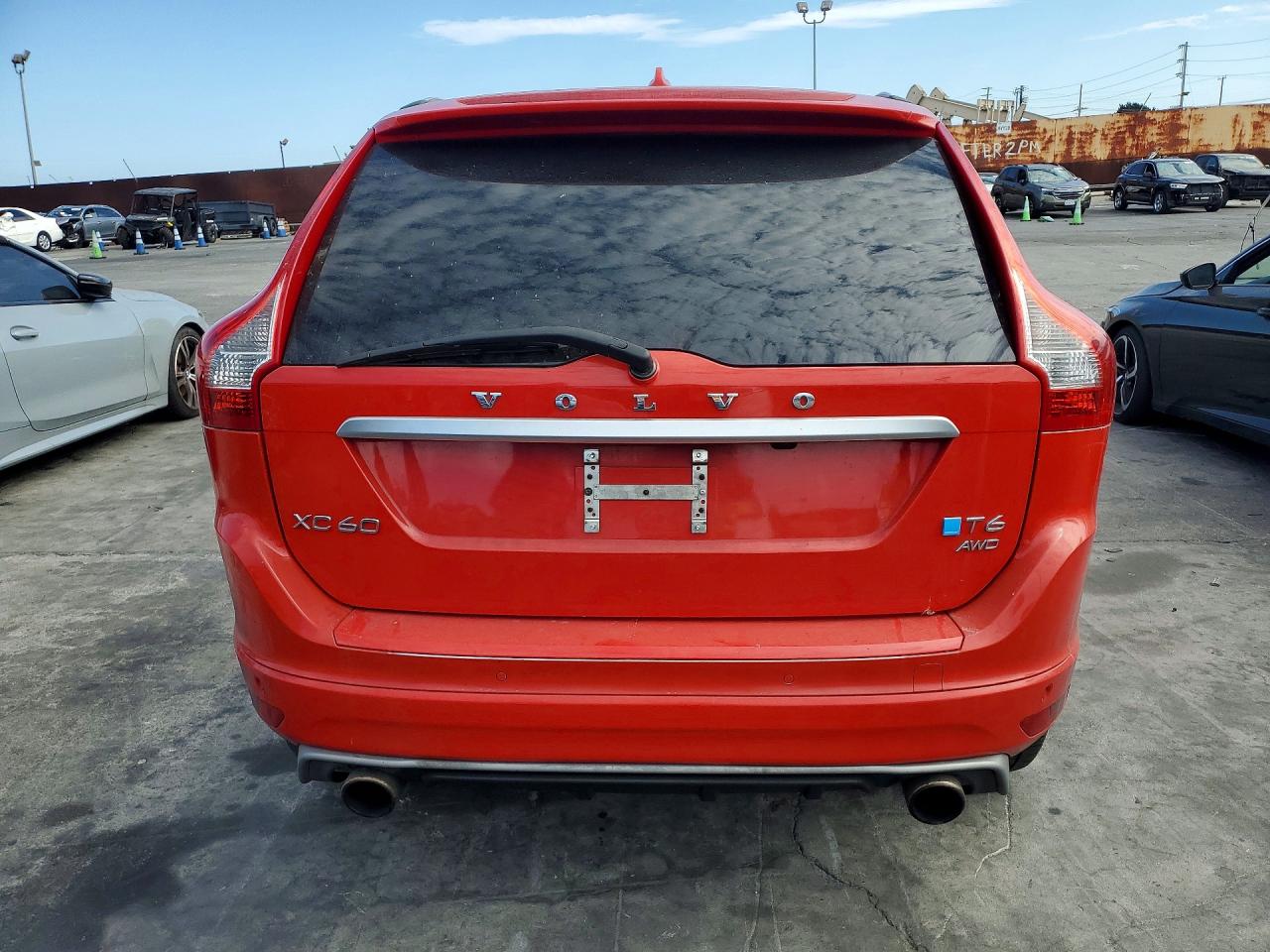 2014 Volvo Xc60 T6 Red vin: YV4902DZ7E2554477