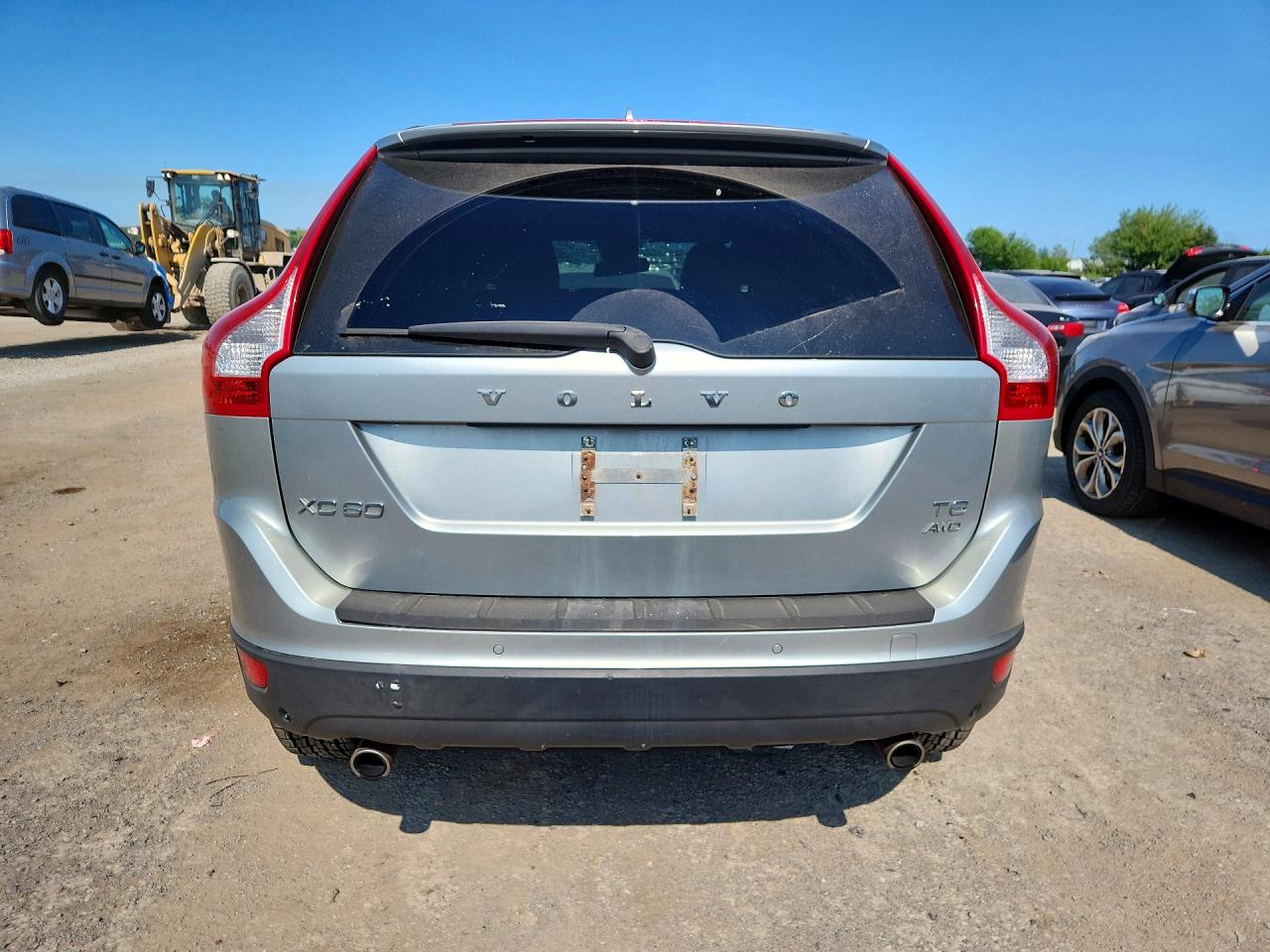 2011 Volvo Xc60 T6 Silver vin: YV4902DZ8B2152267