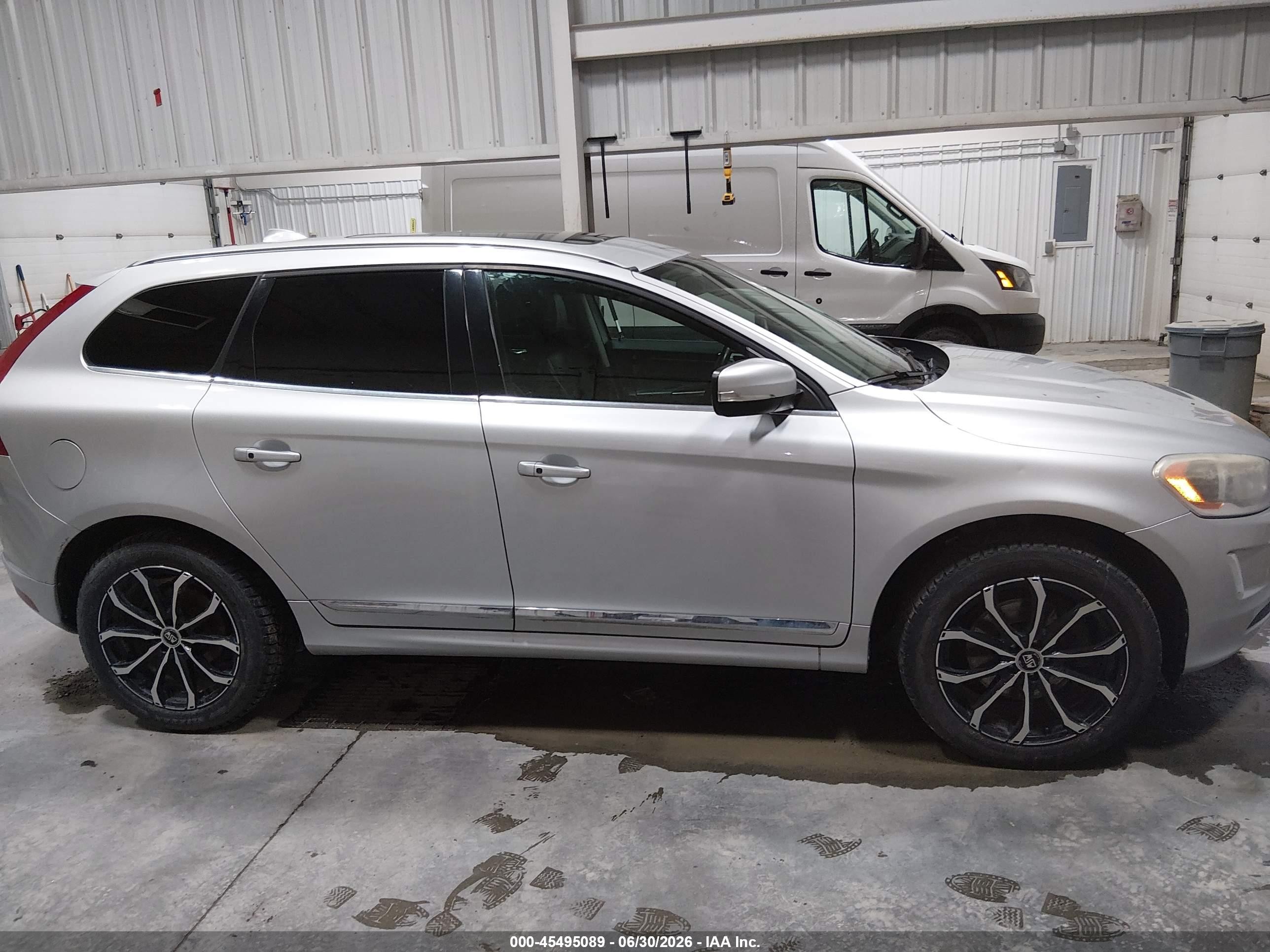 2014 Volvo Xc60 3.0l Premier Plus Silver vin: YV4902DZ8E2503196