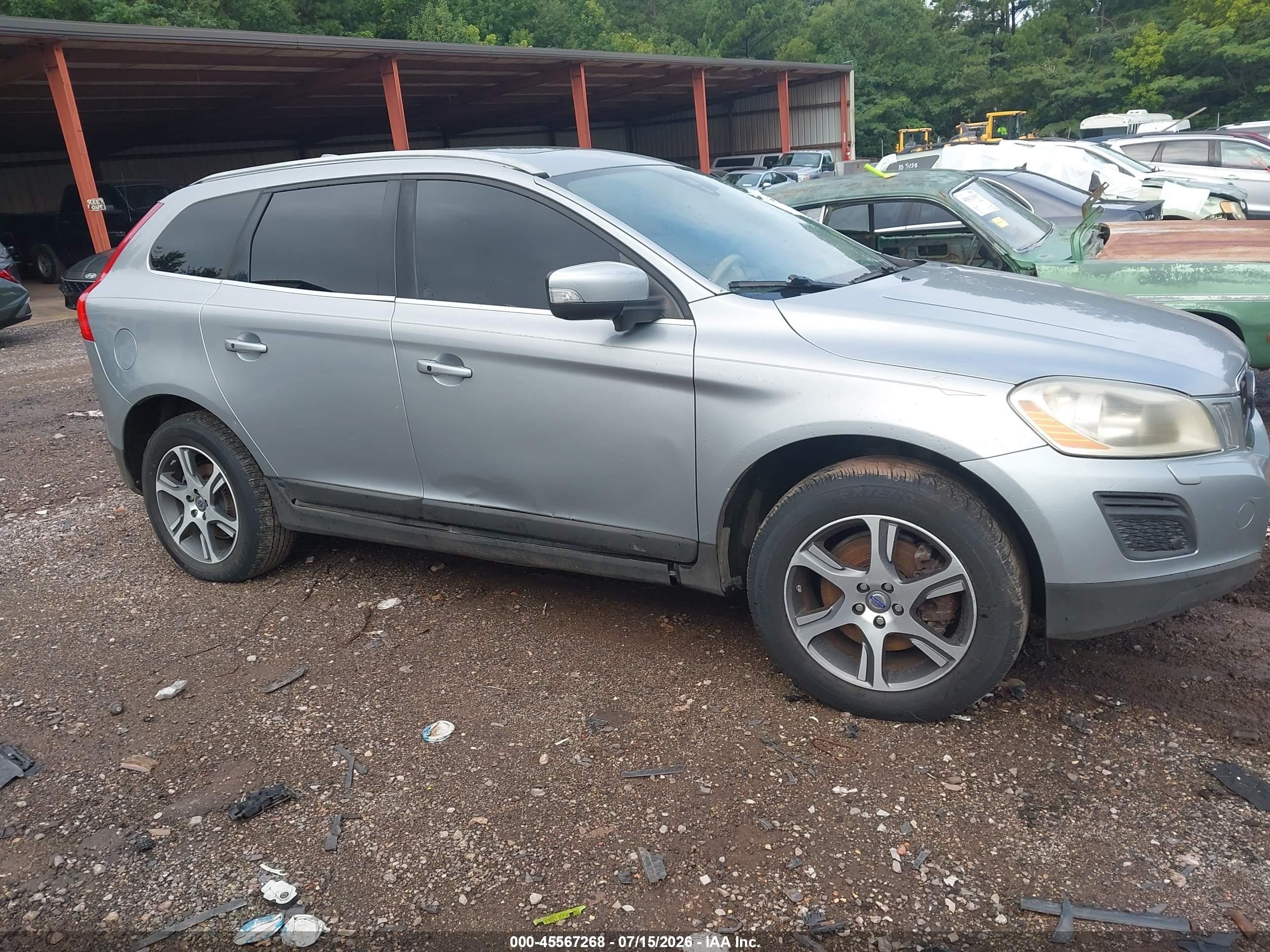 2012 Volvo Xc60 T6/t6 Platinum/t6 Premier Plus/t6 R-design/t6 R-design Platinum/t6 R-design Premier Plus Silver vin: YV4902DZ9C2317356