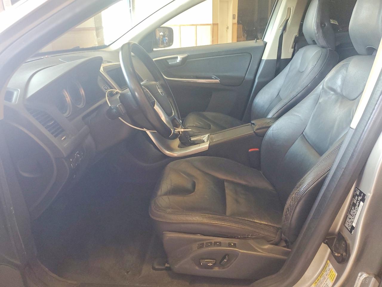 2013 Volvo Xc60 T6 Silver vin: YV4902DZ9D2420777