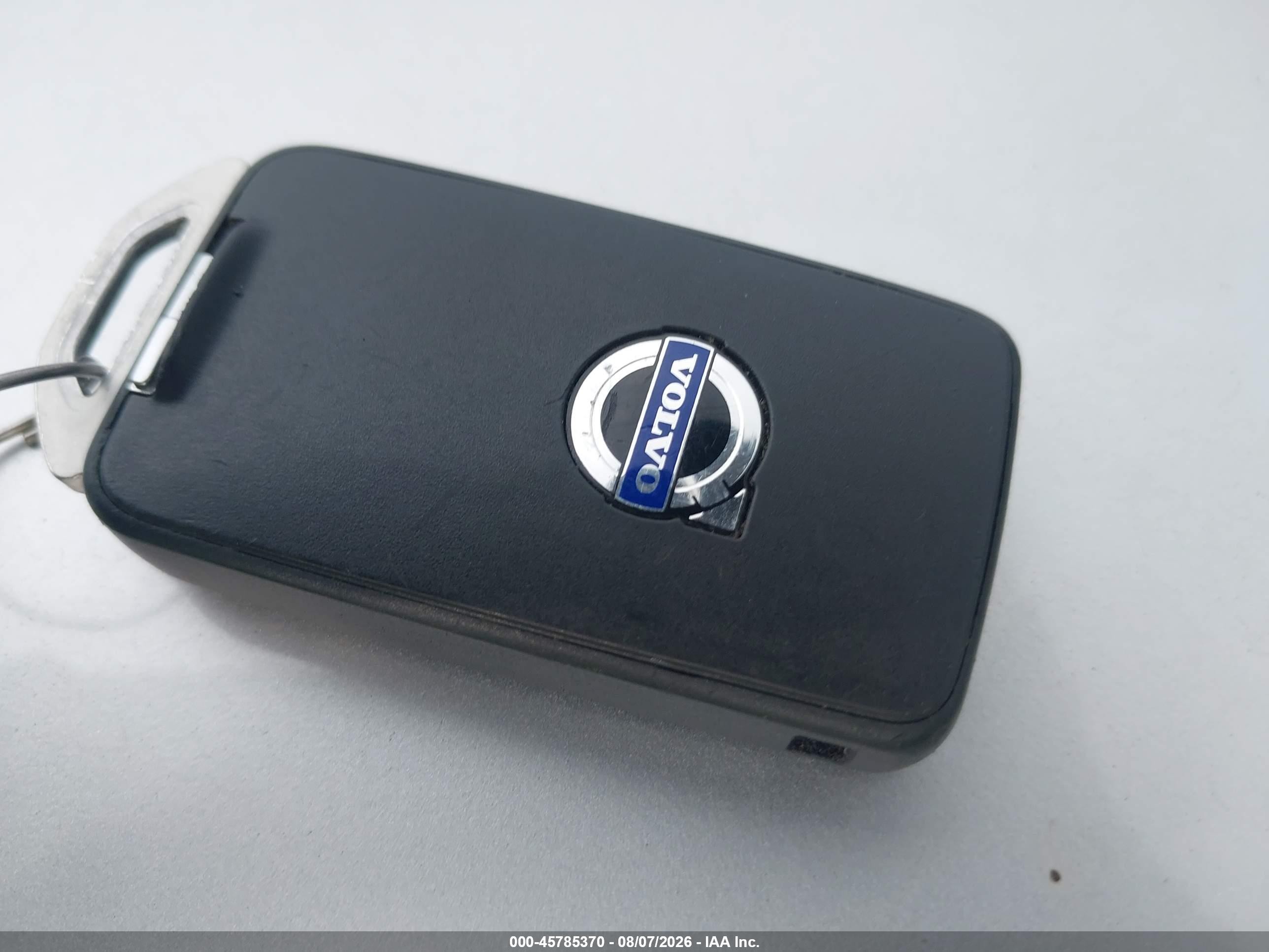 2014 Volvo Xc60 3.0l Premier Plus Серебряный vin: YV4902DZ9E2500369