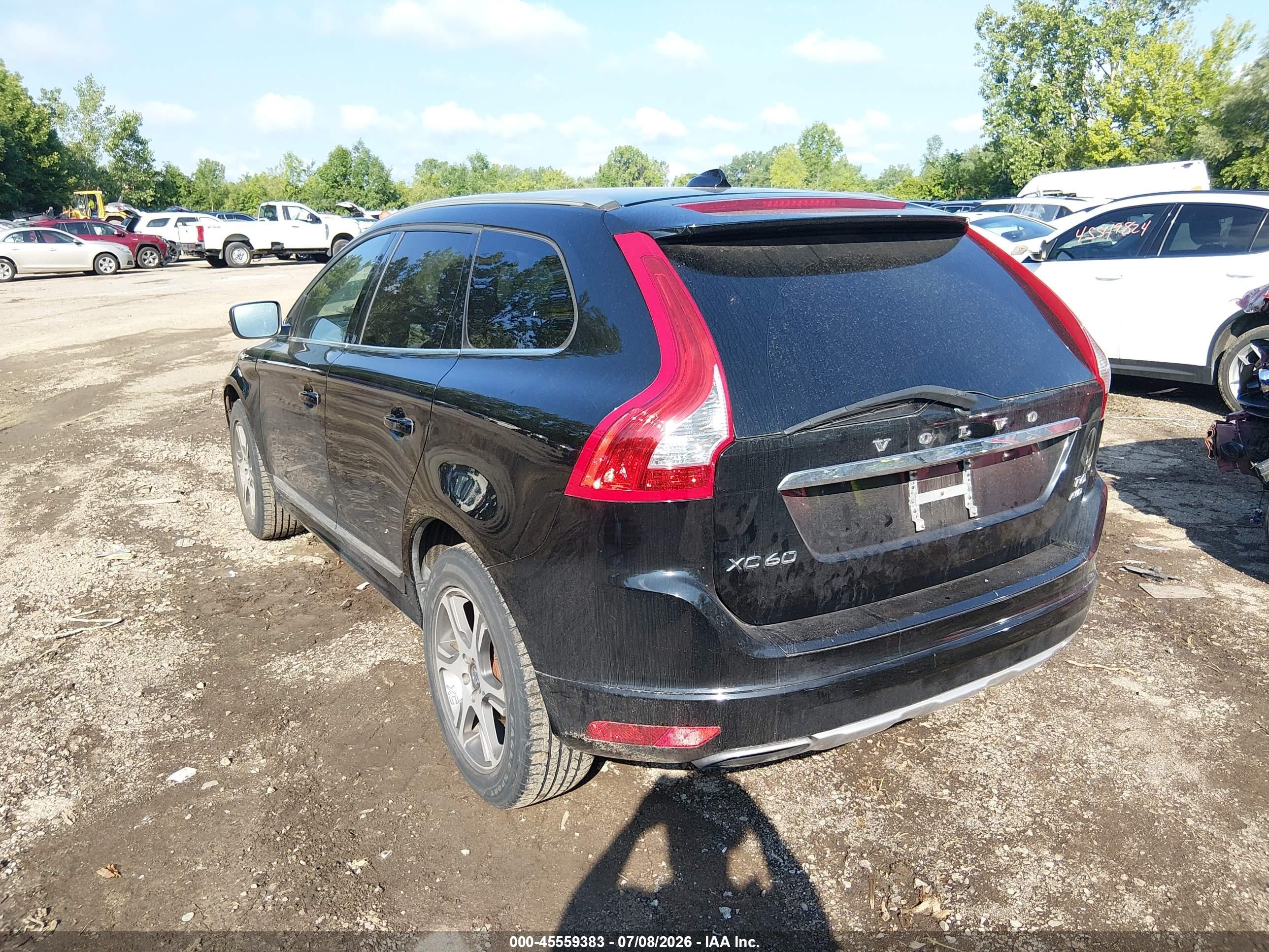 2014 Volvo Xc60 T6 R-design Черный vin: YV4902DZ9E2543318