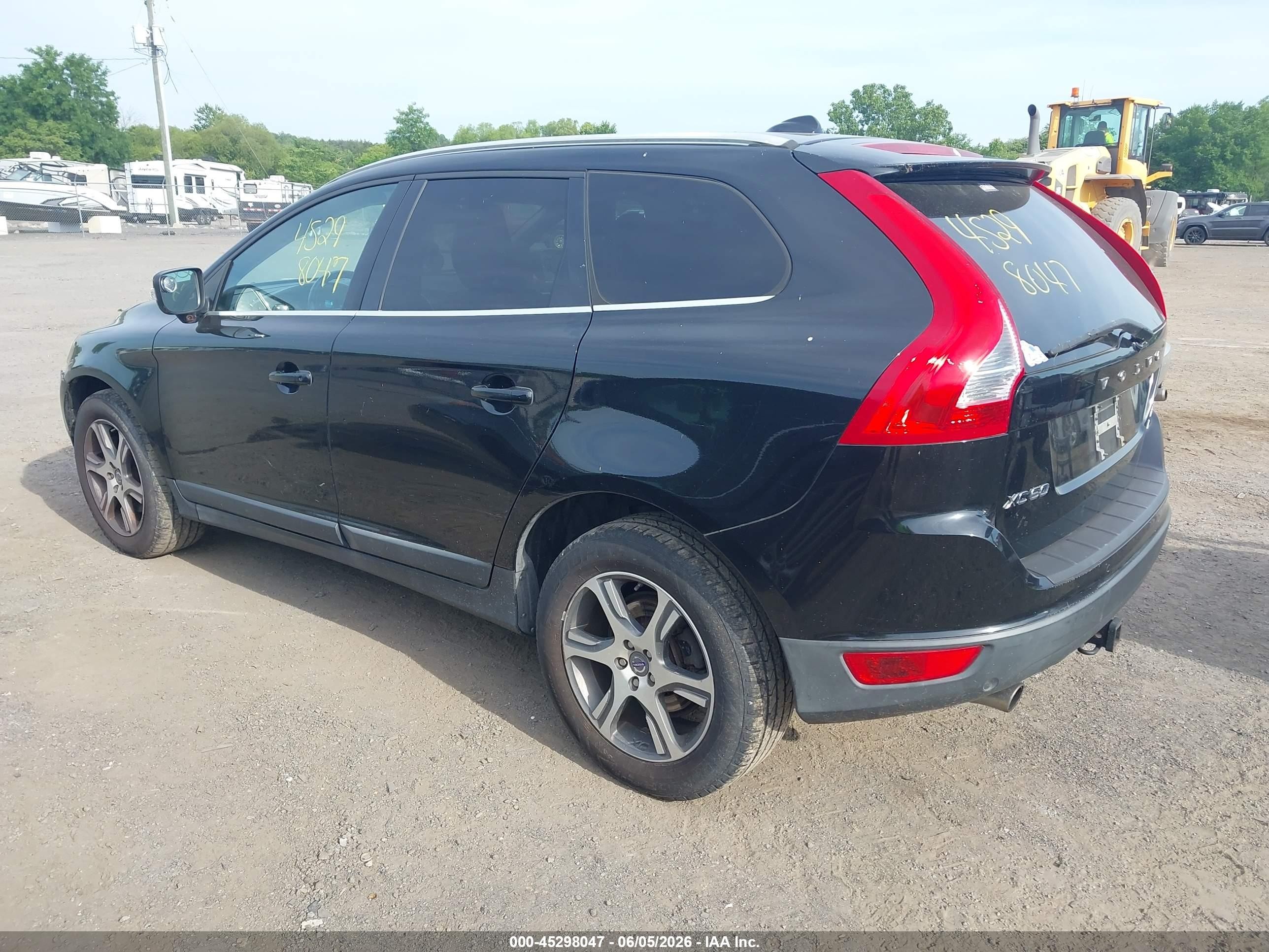 2011 Volvo Xc60 T6/t6 R-design Black vin: YV4902DZXB2192107