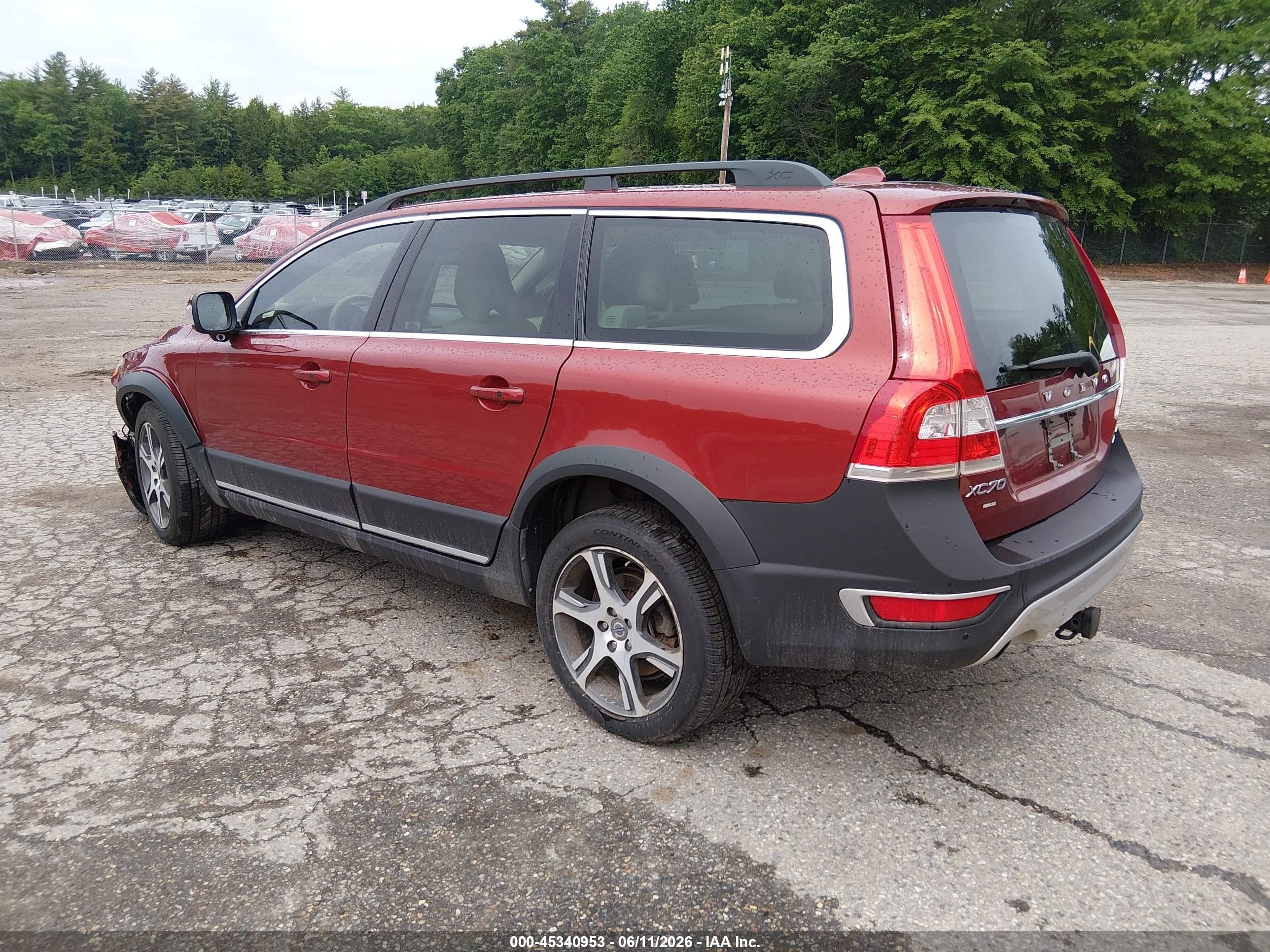 2015 Volvo Xc70 T6 Premier Plus Red vin: YV4902NC2F1193256